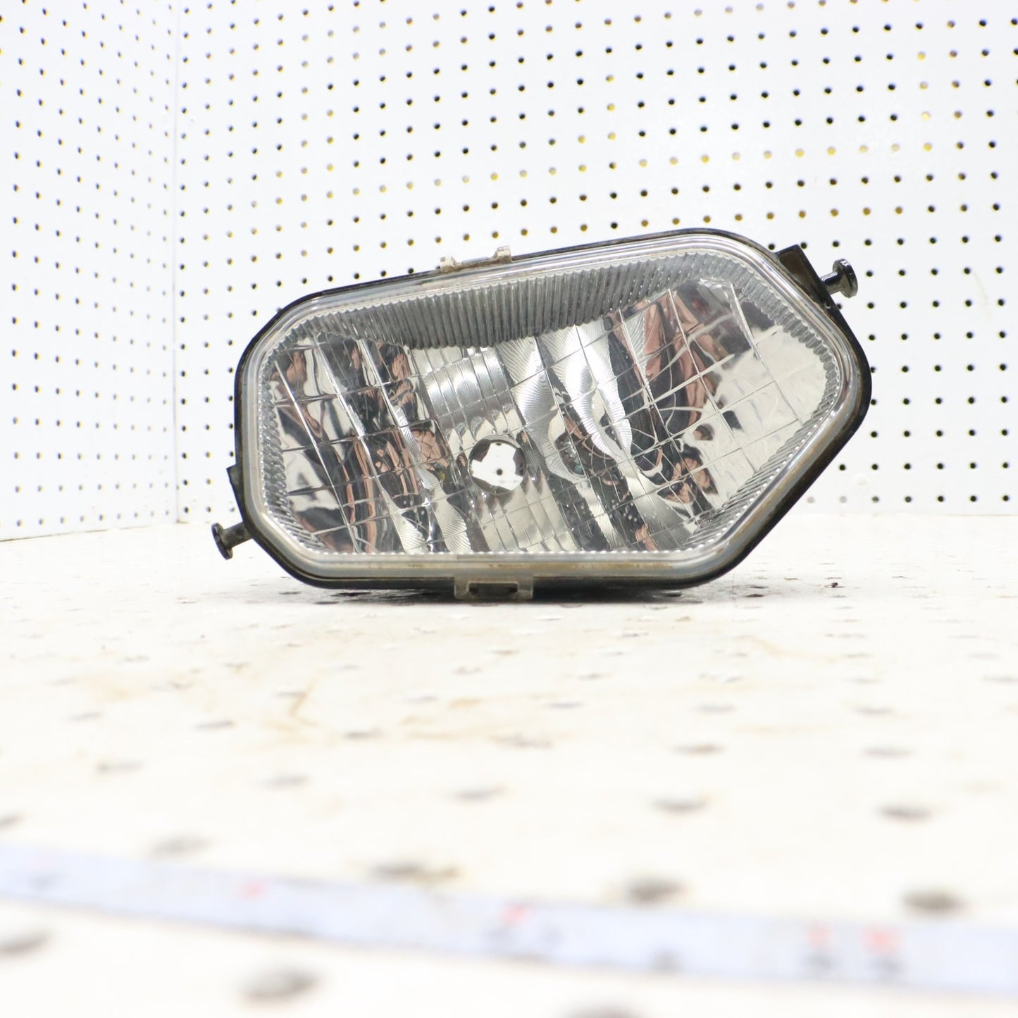 2015 Polaris Sportsman 570 Headlight Head Light Bumper RIGHT 2410616; 5856080
