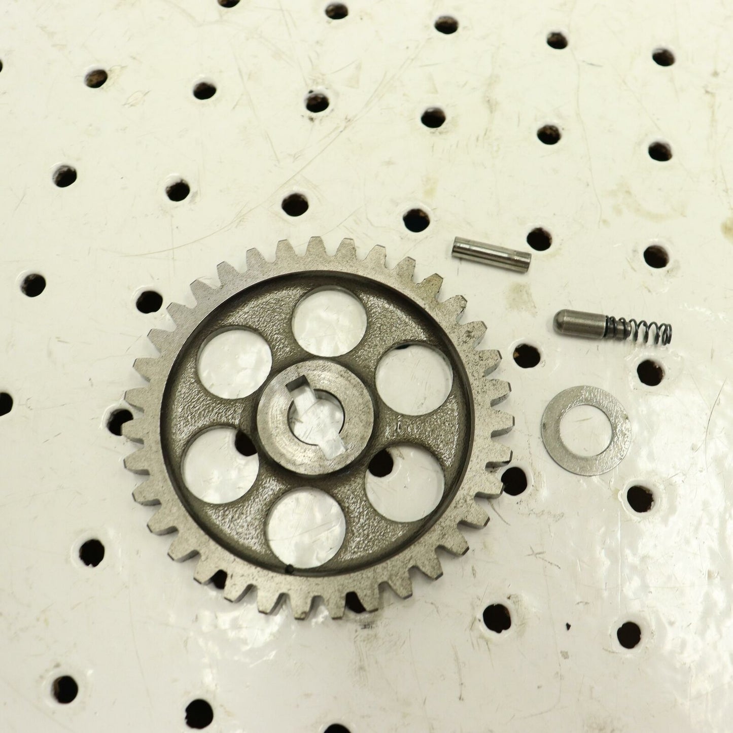 2003 SUZUKI SAVAGE 650 GEAR OIL PUMP GEAR 16331-24B00
