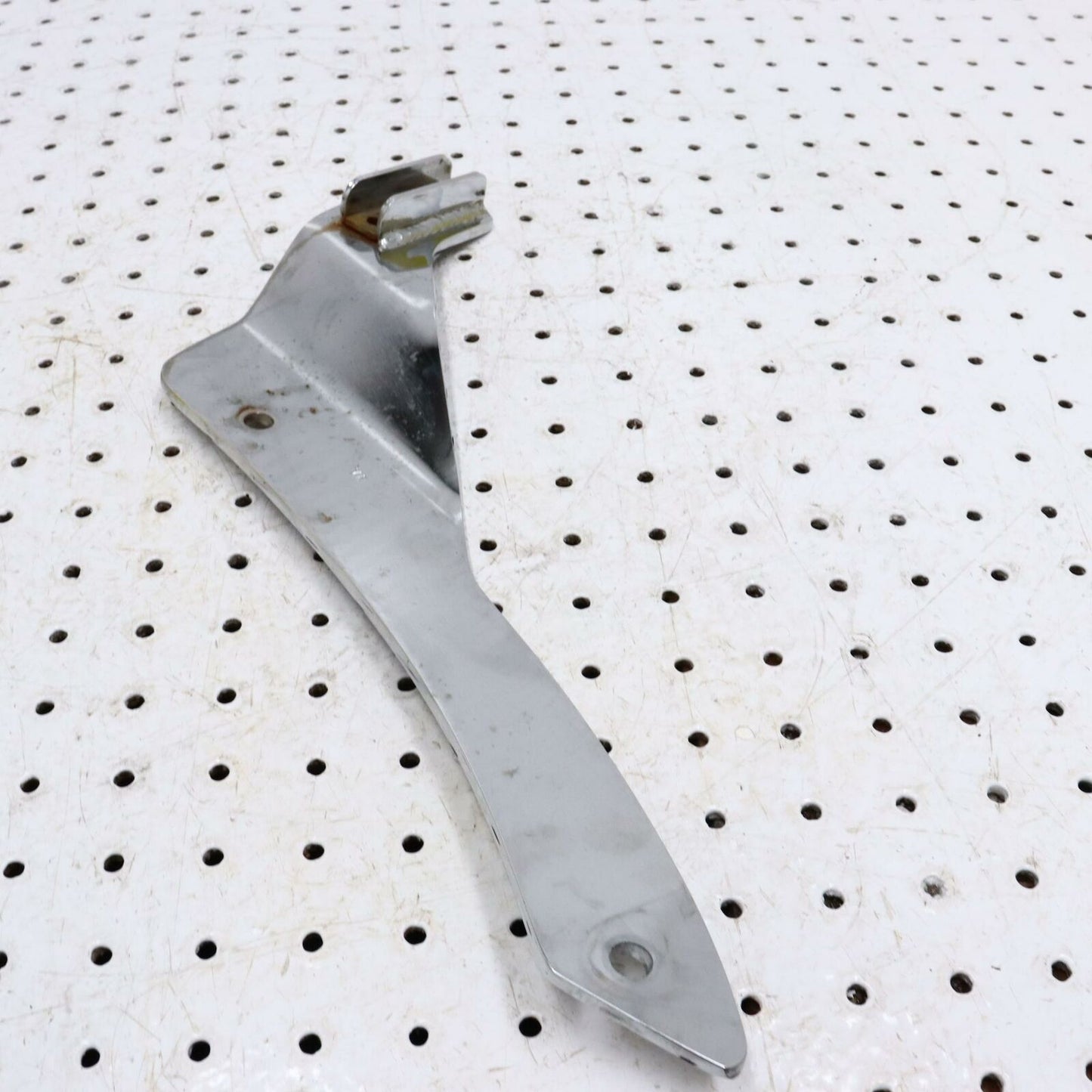 2003 YAMAHA V STAR 650 SISSY BAR MOUNT LEFT