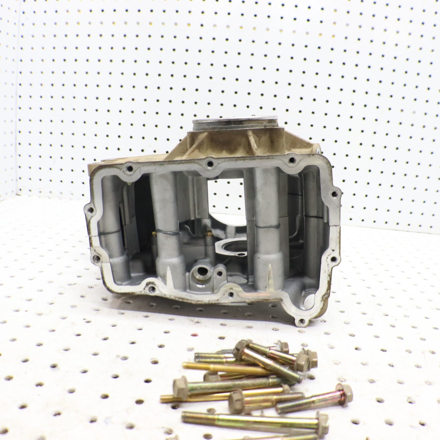2016 Polaris Sportsman Sp 570 Crankcase Engine Case 2205169; 2206361