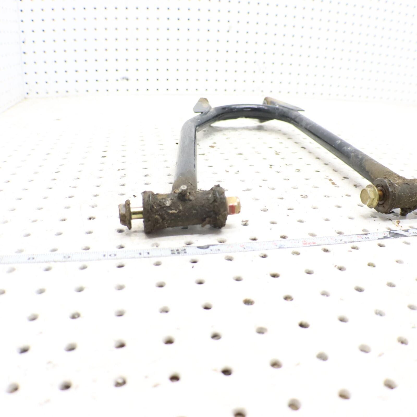 2009 POLARIS SPORTSMAN XP 850 UPPER RIGHT REAR CONTROL A ARM  1017259-067