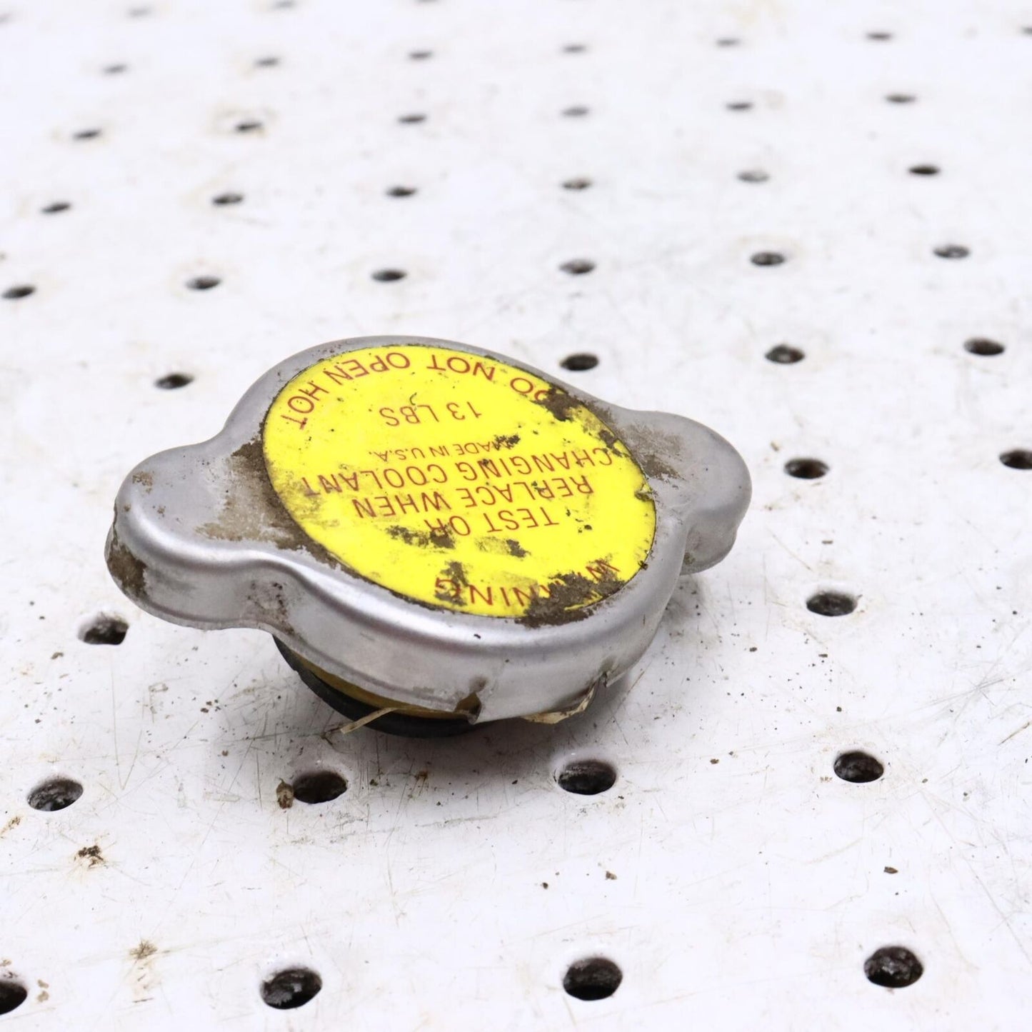 1998 POLARIS XPLORER 400L RADIATOR CAP 2511189; 2511270