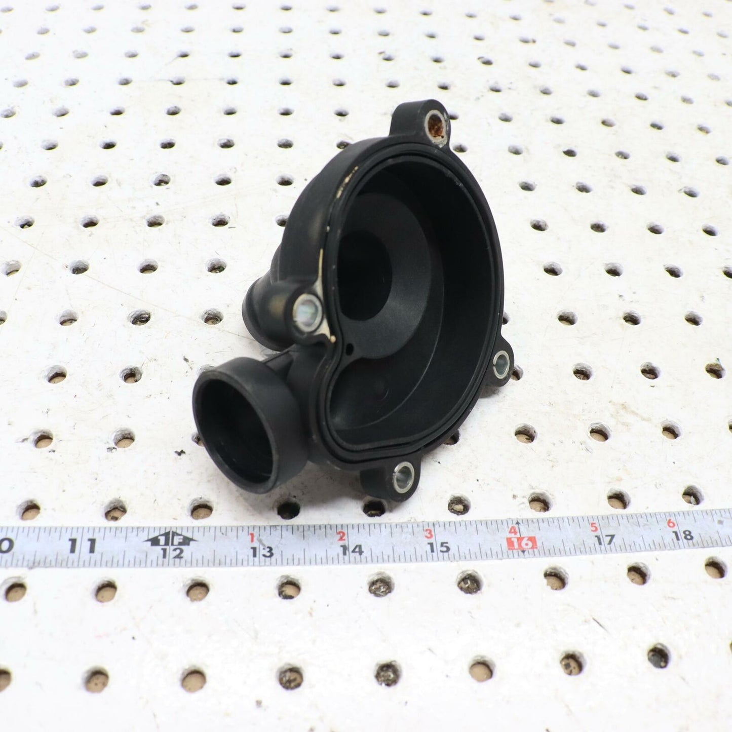 2006 POLARIS SWITCHBACK ENGINE WATER PUMP HOUSING COVER 0452941