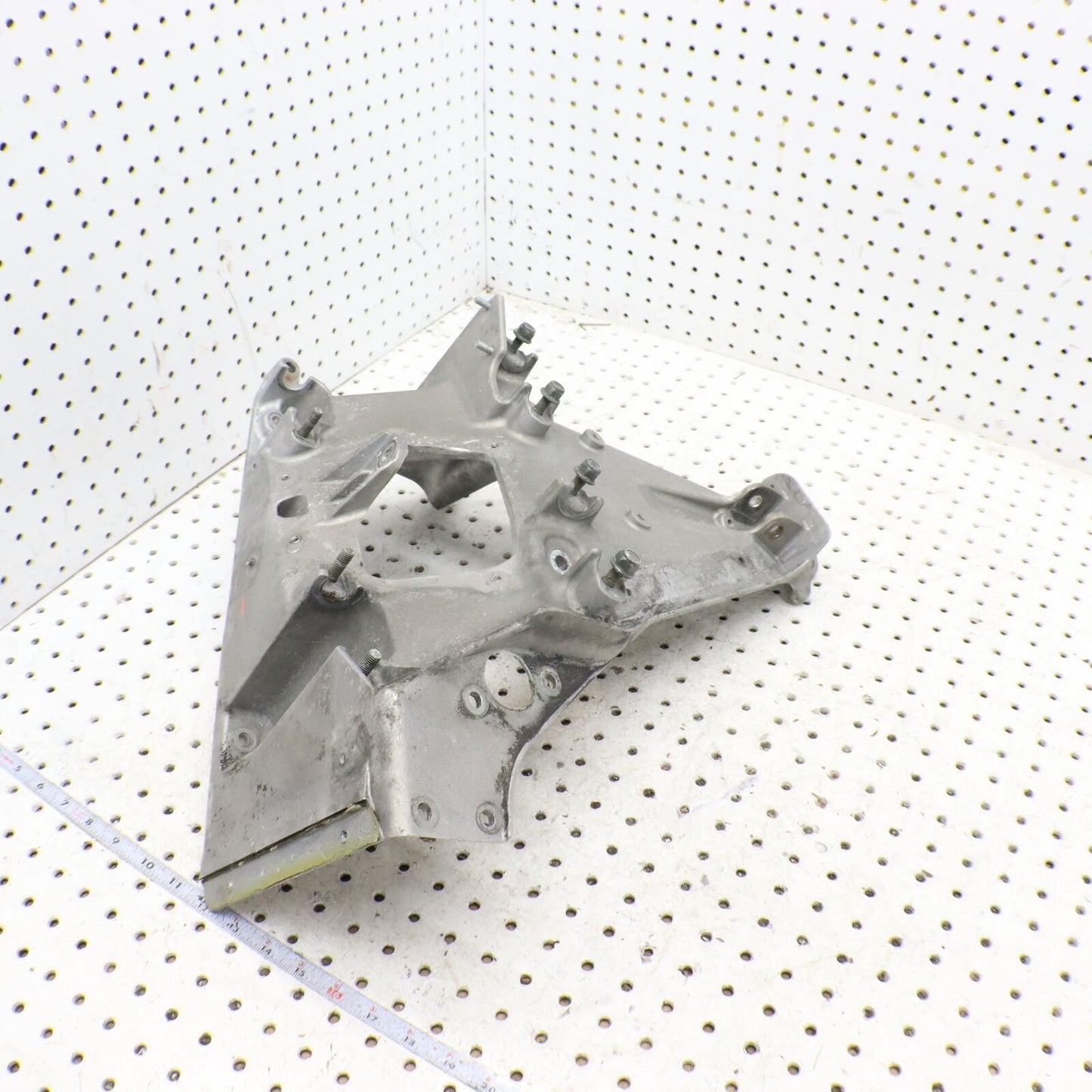 POLARIS PRO RMK 800 FRONT BULKHEAD CHASSIS FRAME SUPPORT 1018519