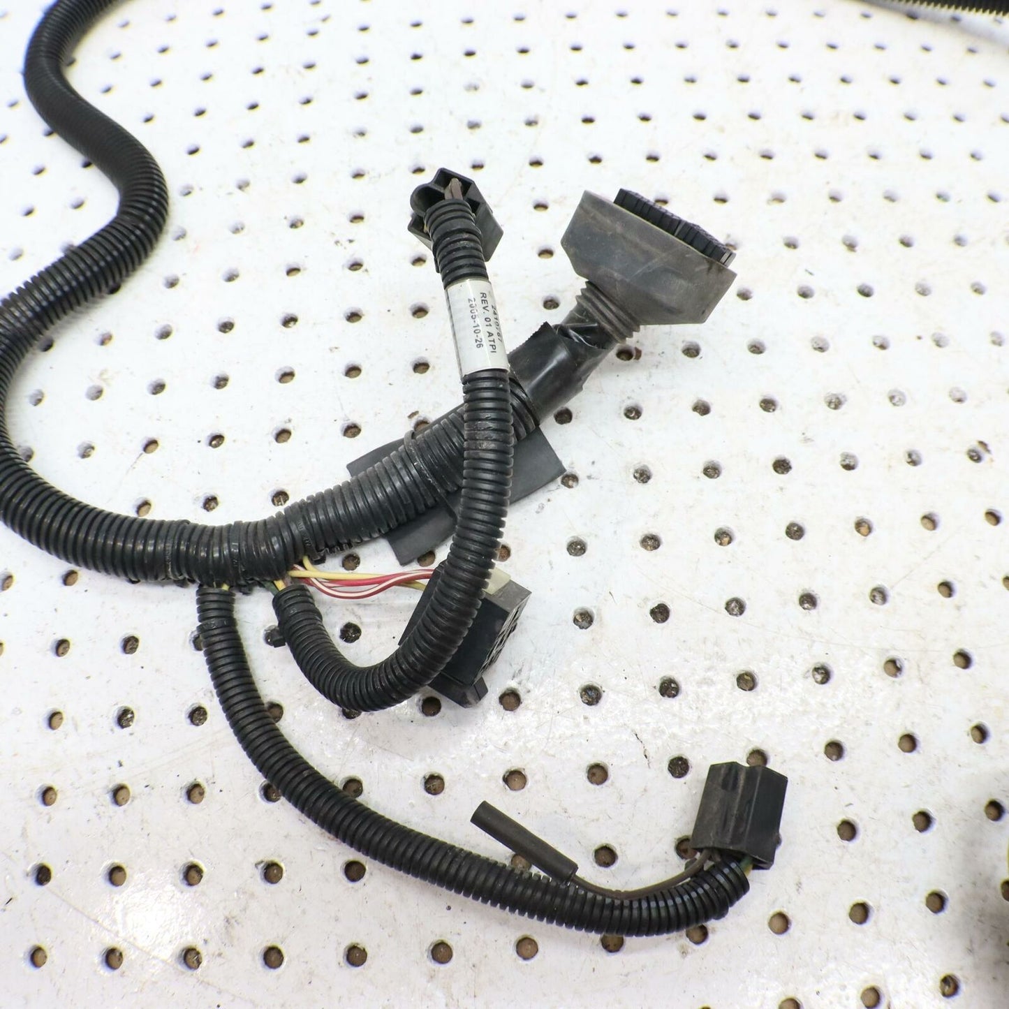 2006 POLARIS SWITCHBACK HEADLIGHT HOOD GAUGE WIRING HARNESS WIRE 2461236 2410767
