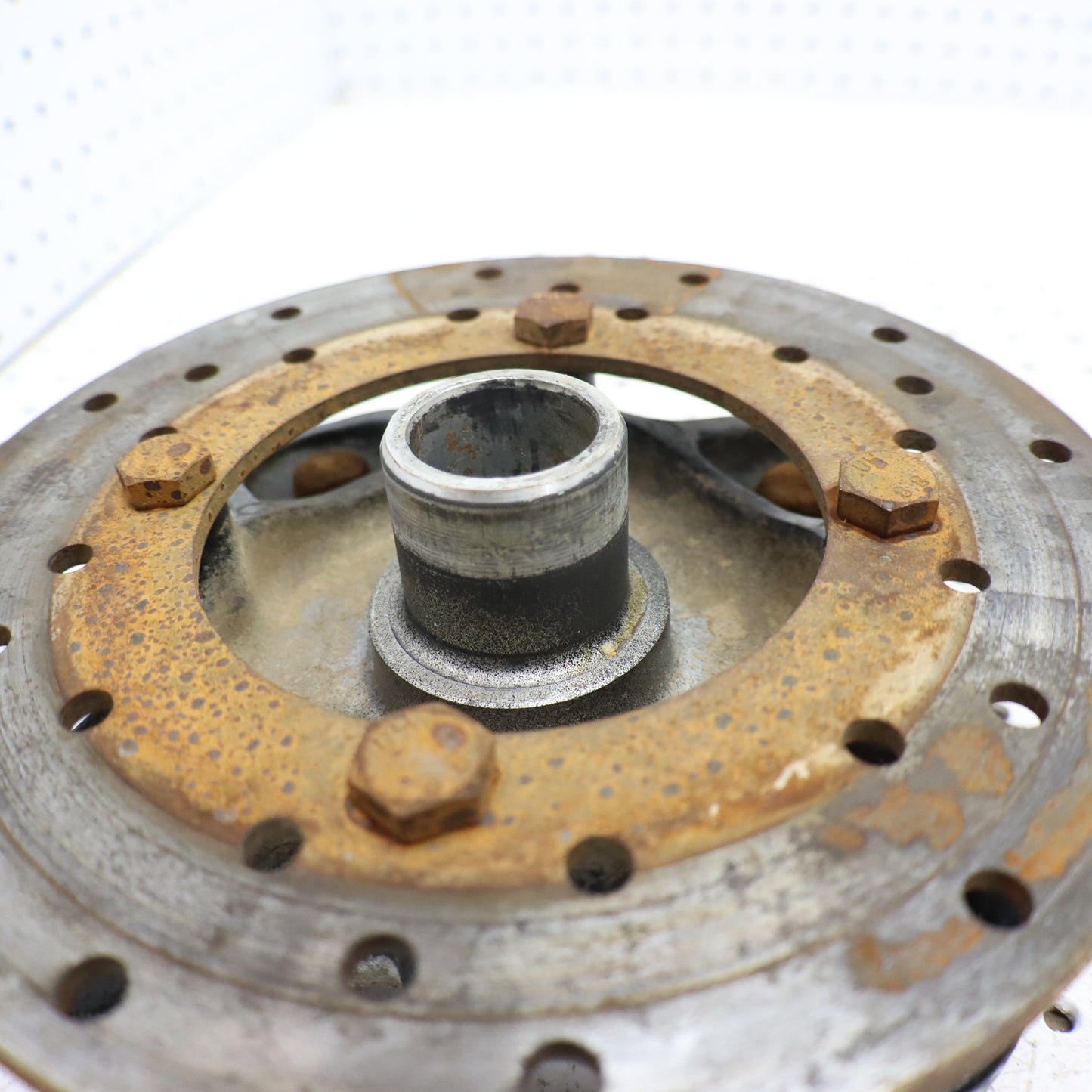 2013 Polaris Ranger Xp 900 Wheel Hub REAR 5137431-067 ; 5142964-067