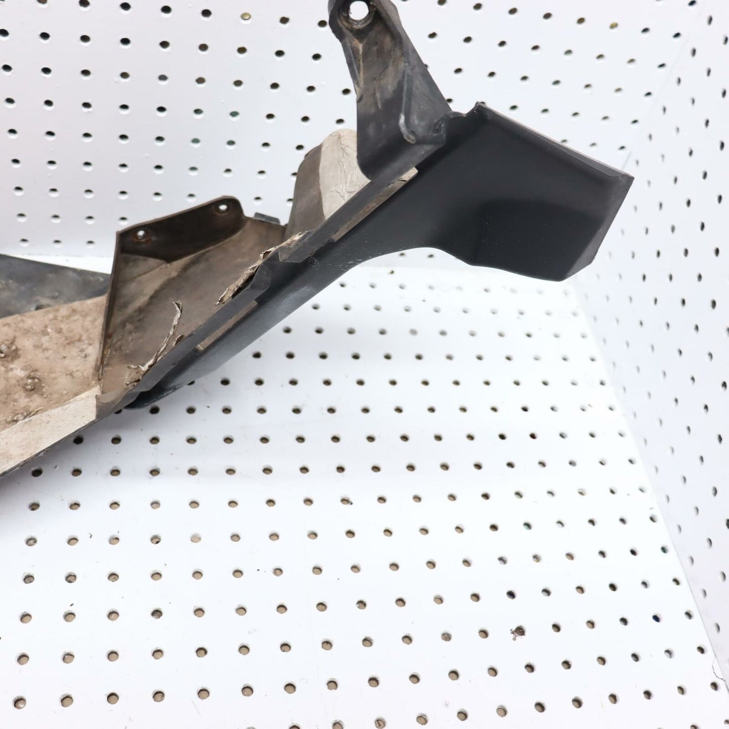 2007 ARCTIC CAT F6 RIGHT SIDE LOWER BELLY PAN Plate, Skid - Right 3706-706
