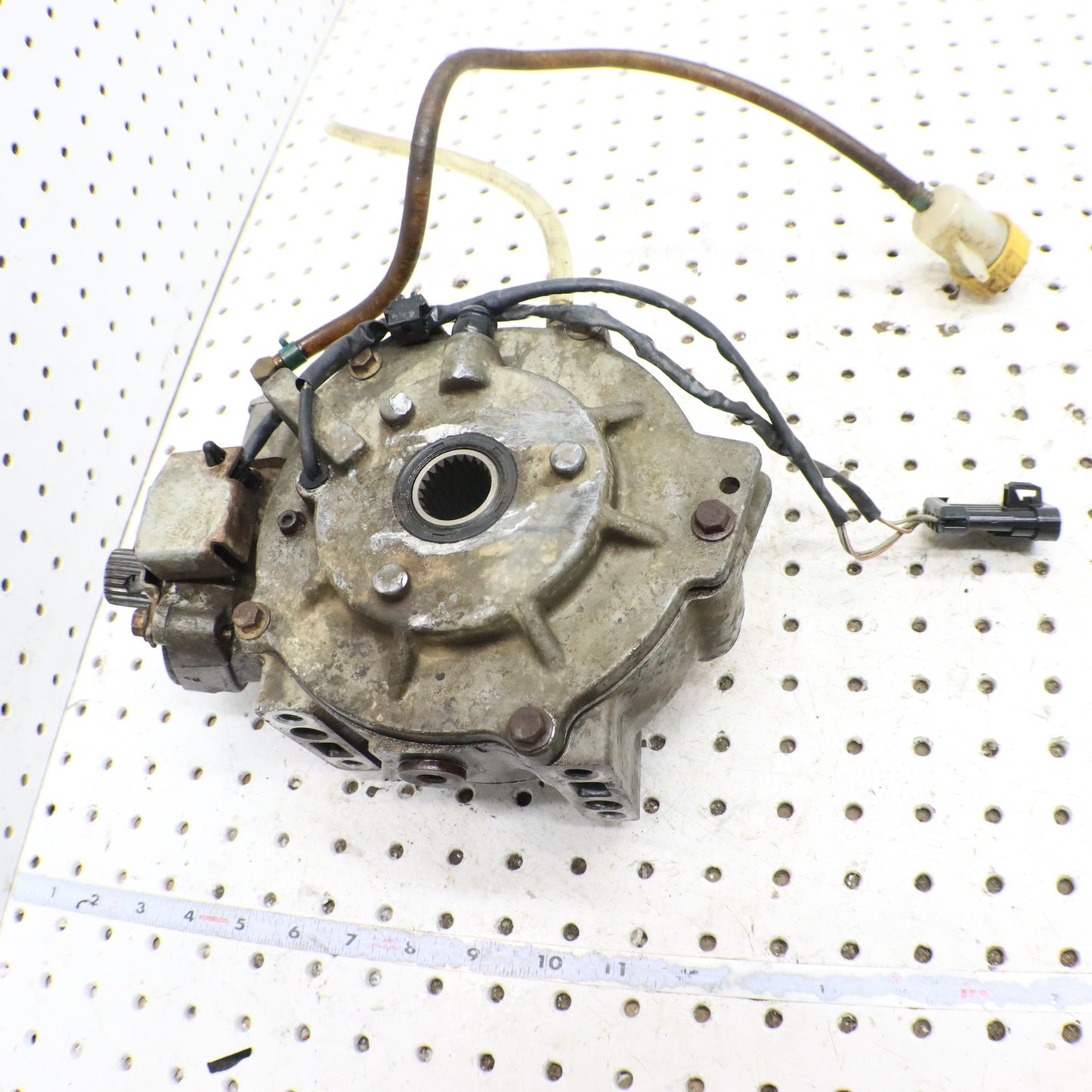 2009 Polaris Sportsman 800 Front Gearcase Differential 1332568 1332909