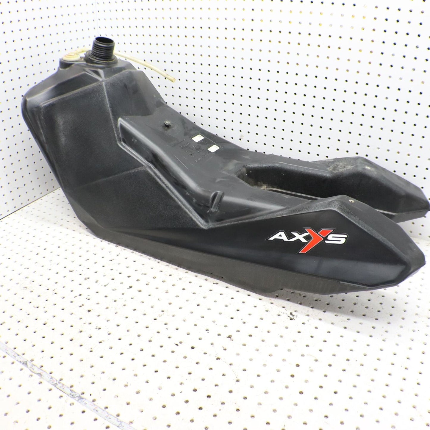 2015 POLARIS SWITCHBACK 800 GAS TANK FUEL TANK 2521341