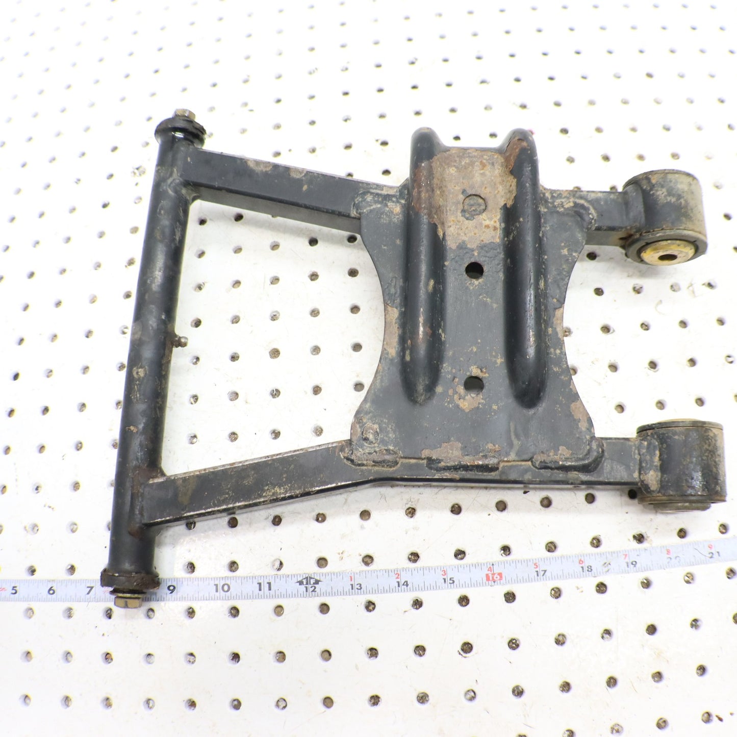2016 Polaris Sportsman Sp 570 Lower Left Rear Control A Arm 1015888-067