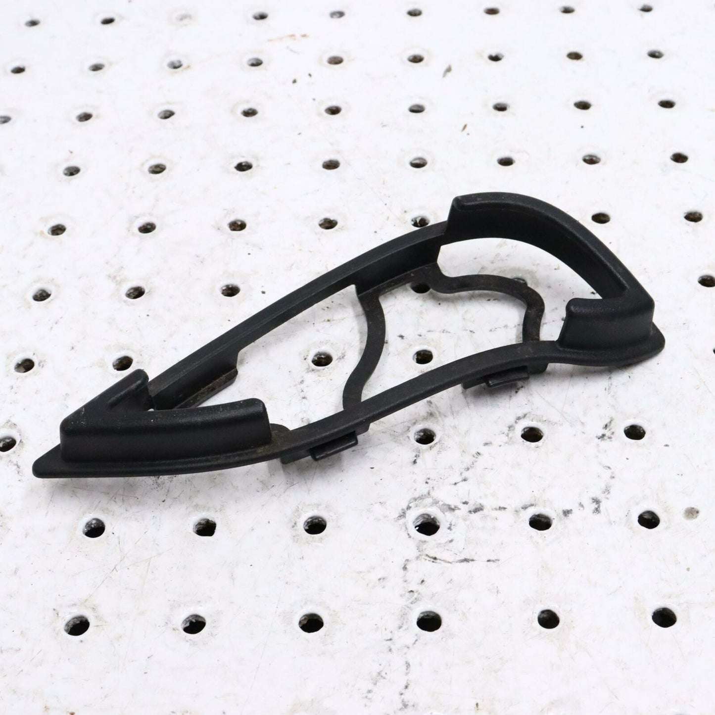 2006 POLARIS RMK 700 AIR INTAKE BEZEL SCREEN 5435777