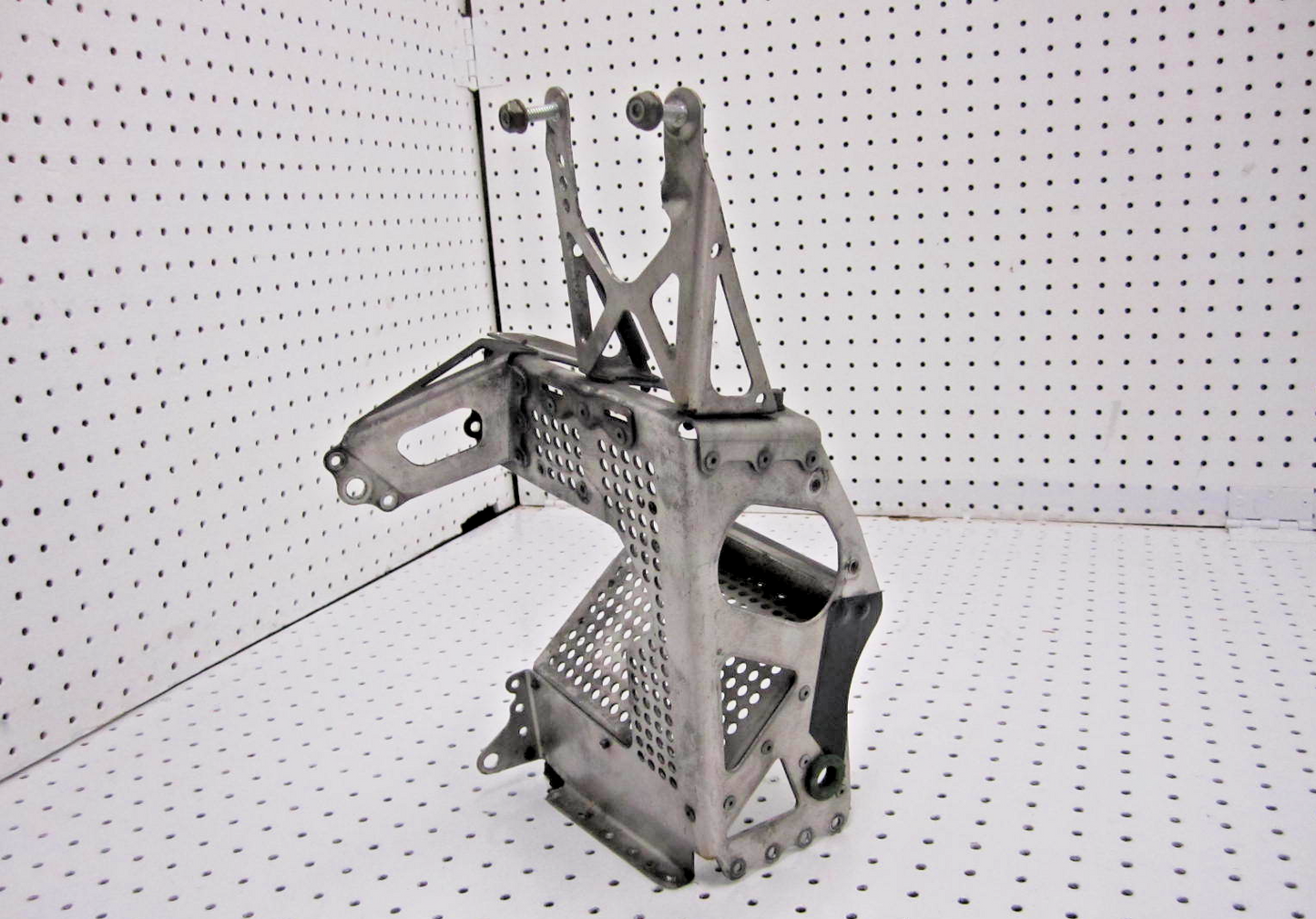 2010 ARCTIC CAT M8 153 FOOTREST LEFT 4706-035