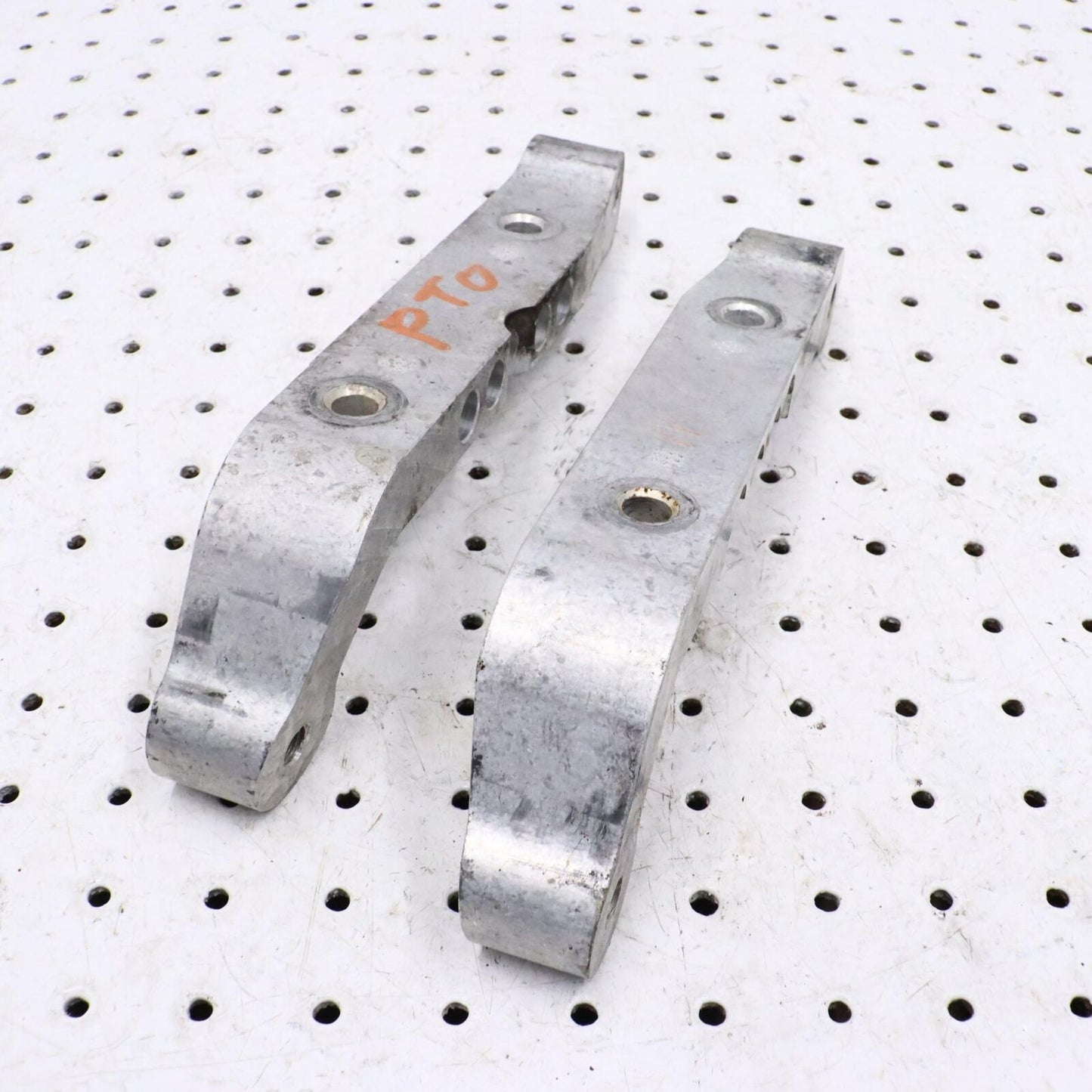 2013 POLARIS PRO RMK 800 ENGINE MOUNT STRAP LEFT AND RIGHT 5137947; 5137948