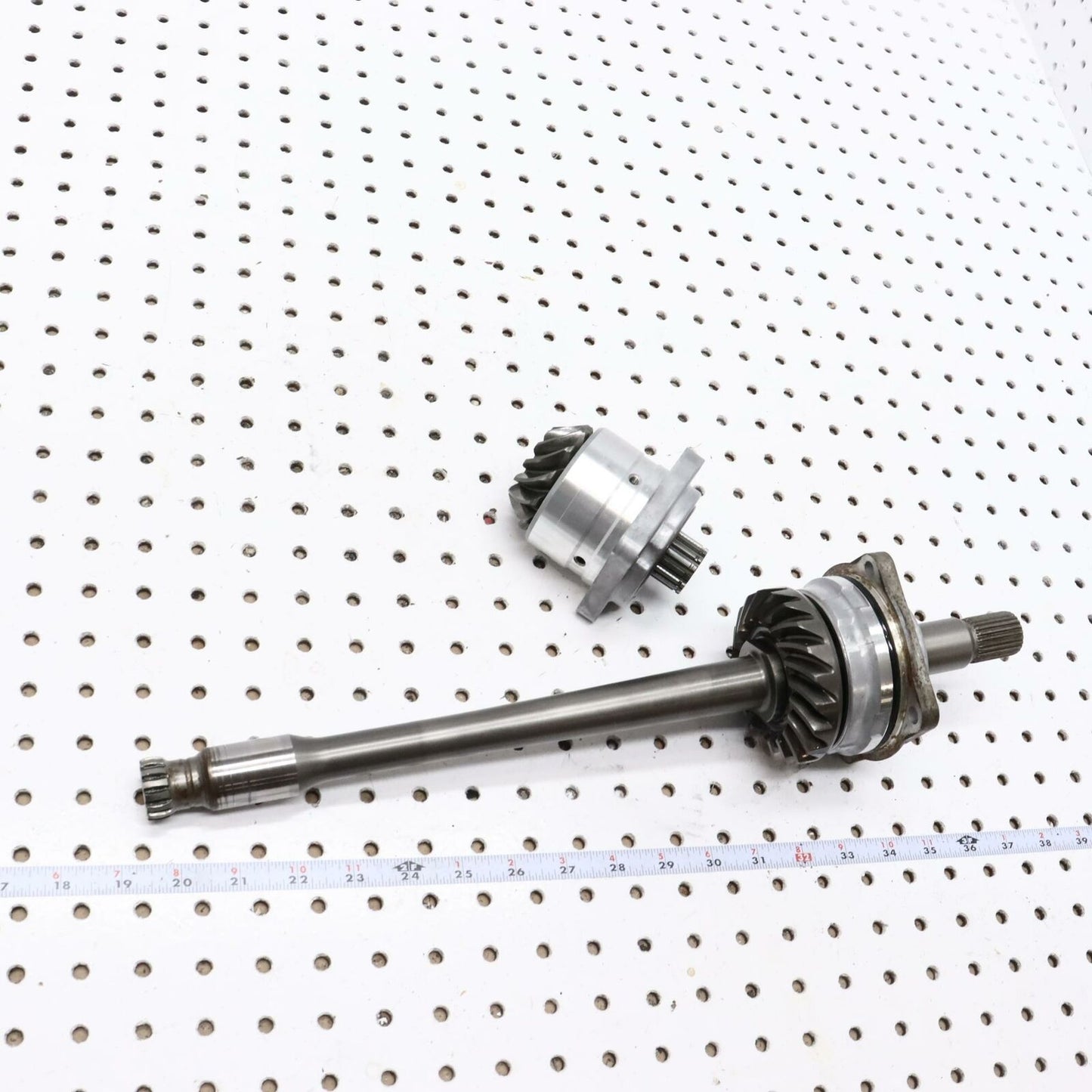 2008 KAWASAKI BRUTE FORCE 650 OUTPUT SHAFT BEVEL GEARS 49022-0011 49022-0011