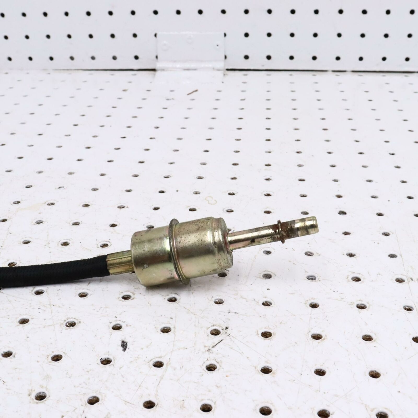 2007 POLARIS SWITCHBACK 600 FUEL HOSE GAS LINE TUBE PIPE FEED CONNECTOR 2520647