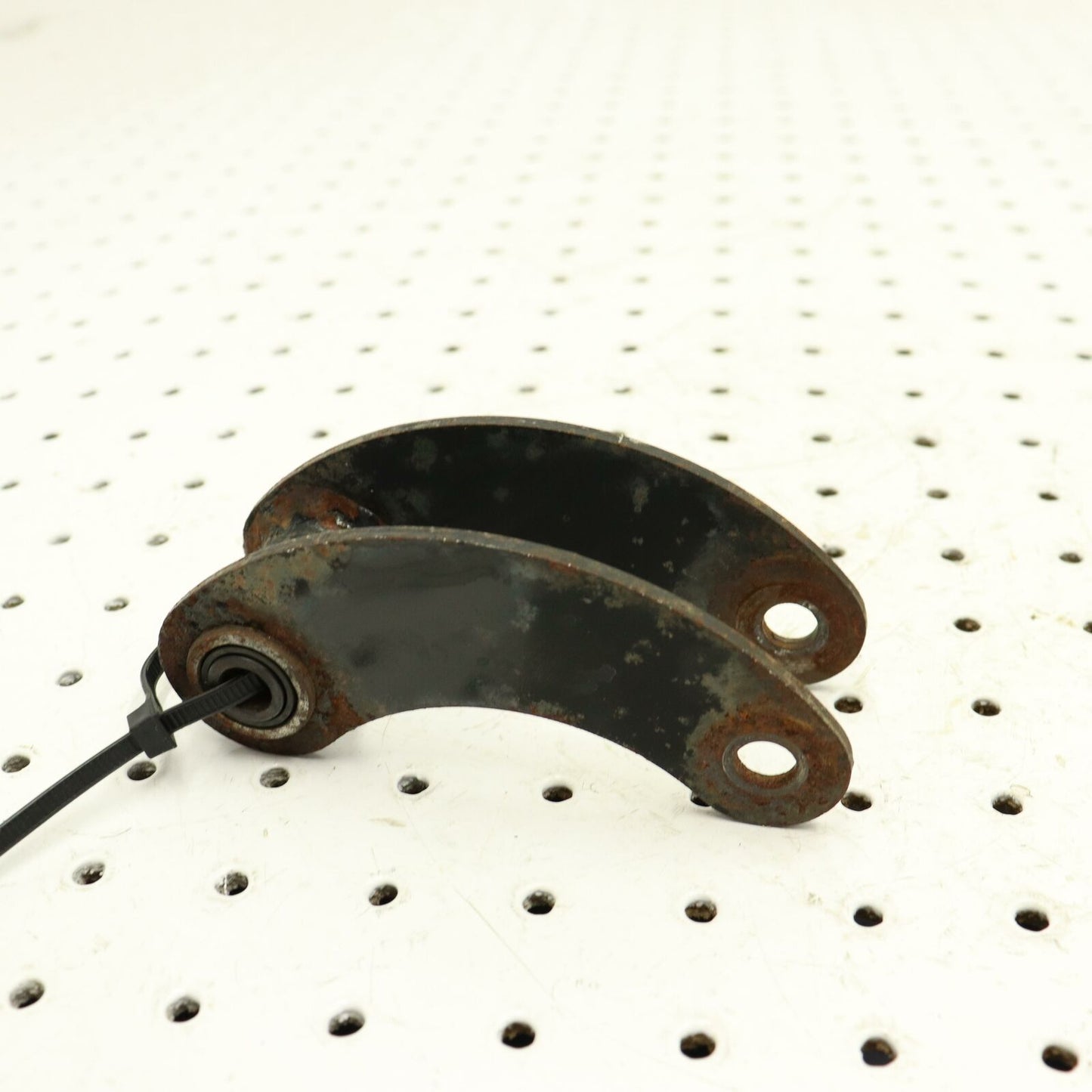 2006 POLARIS FUSION 600 REAR SUSPENSION 1542059-067