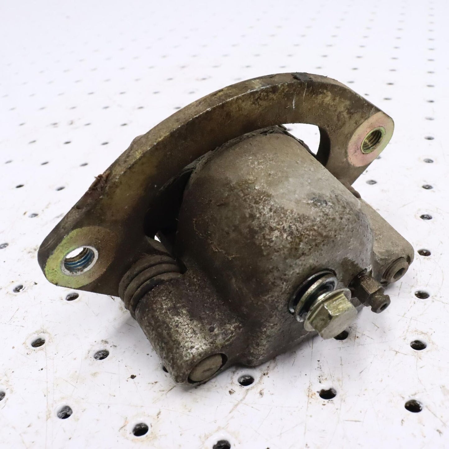 2013 POLARIS SPORTSMAN 550 REAR BACK BRAKE CALIPER 1911063