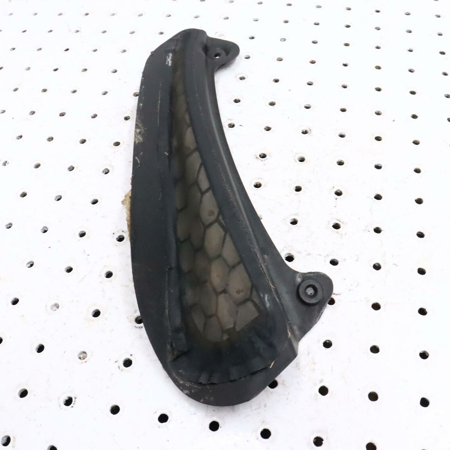 2006 POLARIS SWITCHBACK SCREEN-BRAKE VENT, BLK 5436408-070