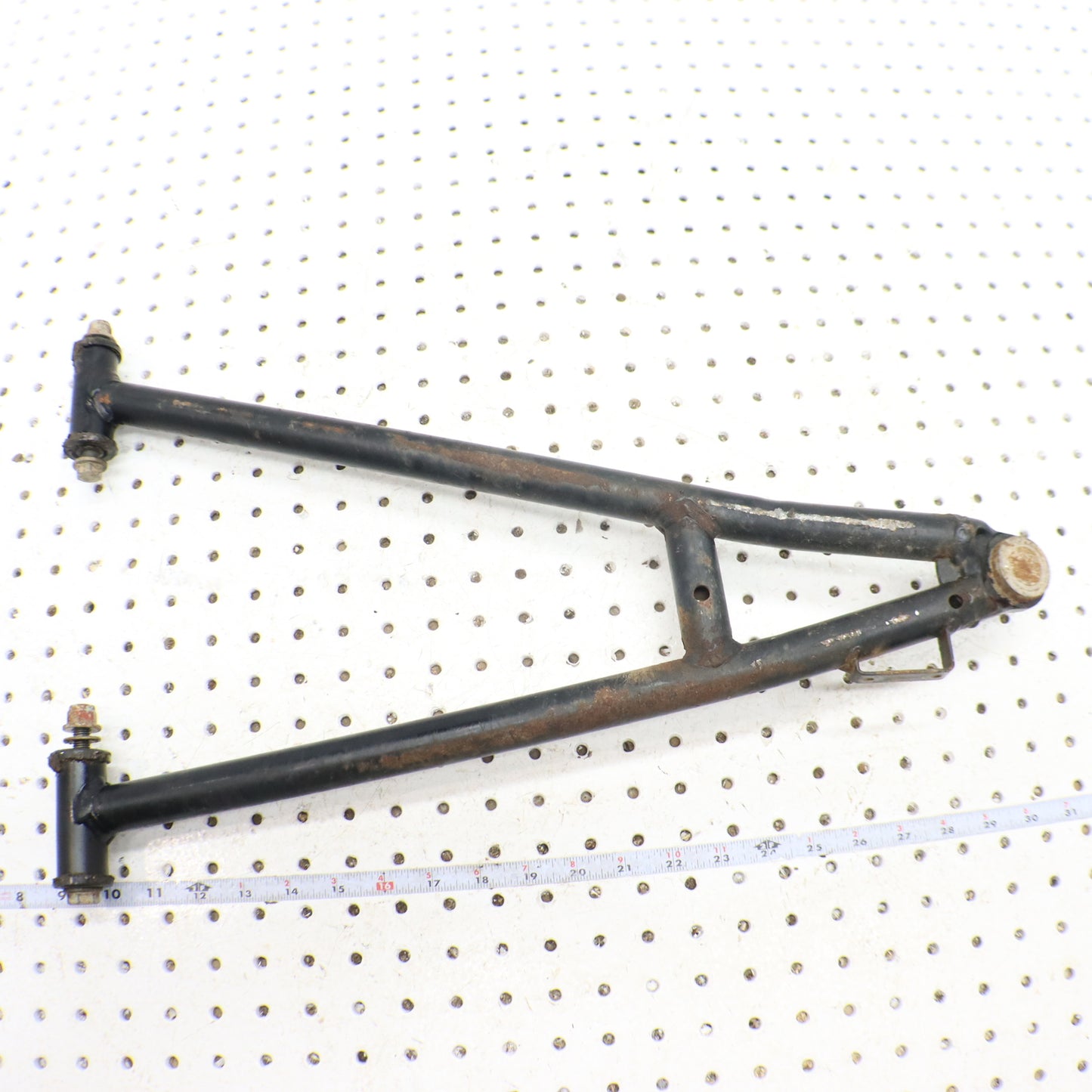 2013 Polaris Ranger Xp 900 Lower Front Right Control A Arm 1018170-458