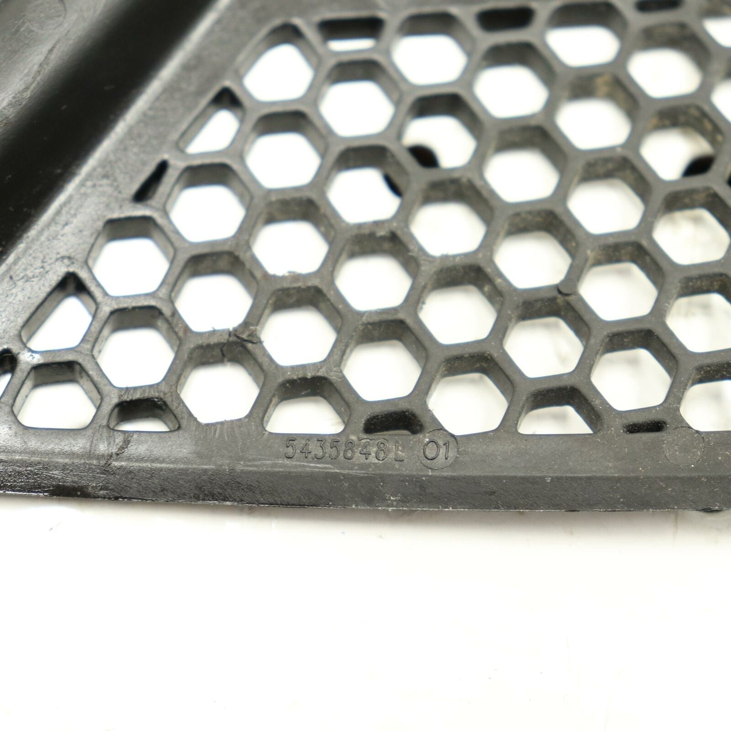 2007 POLARIS RMK 600 HOOD VENT SCREEN 5435848-070