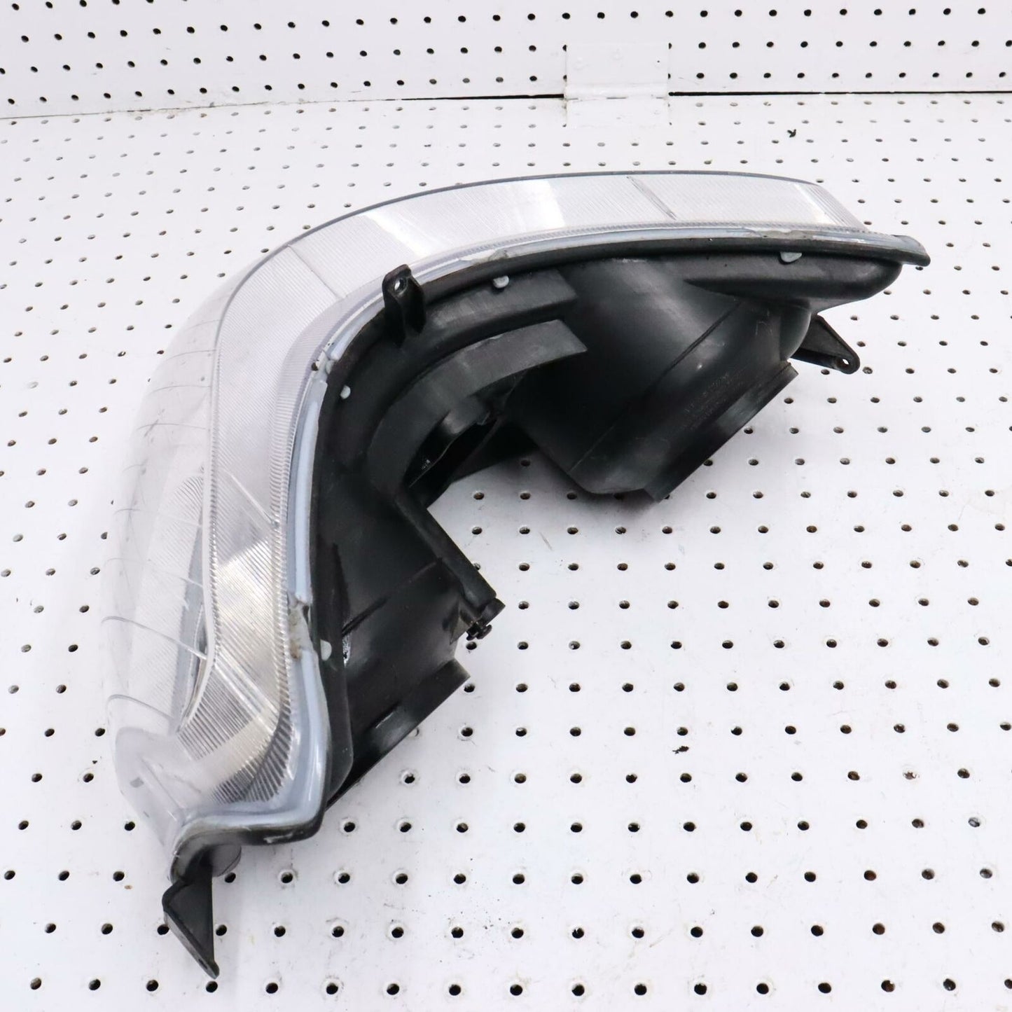 2007 POLARIS IQ 600 FRONT HEAD LIGHT LAMP HEADLIGHT 2410397