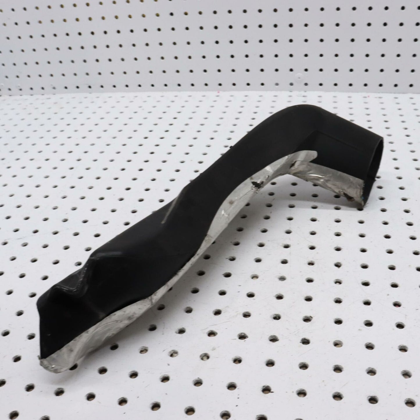 2006 POLARIS CLASSIC 700 AIR BRAKE DUCT 2633221