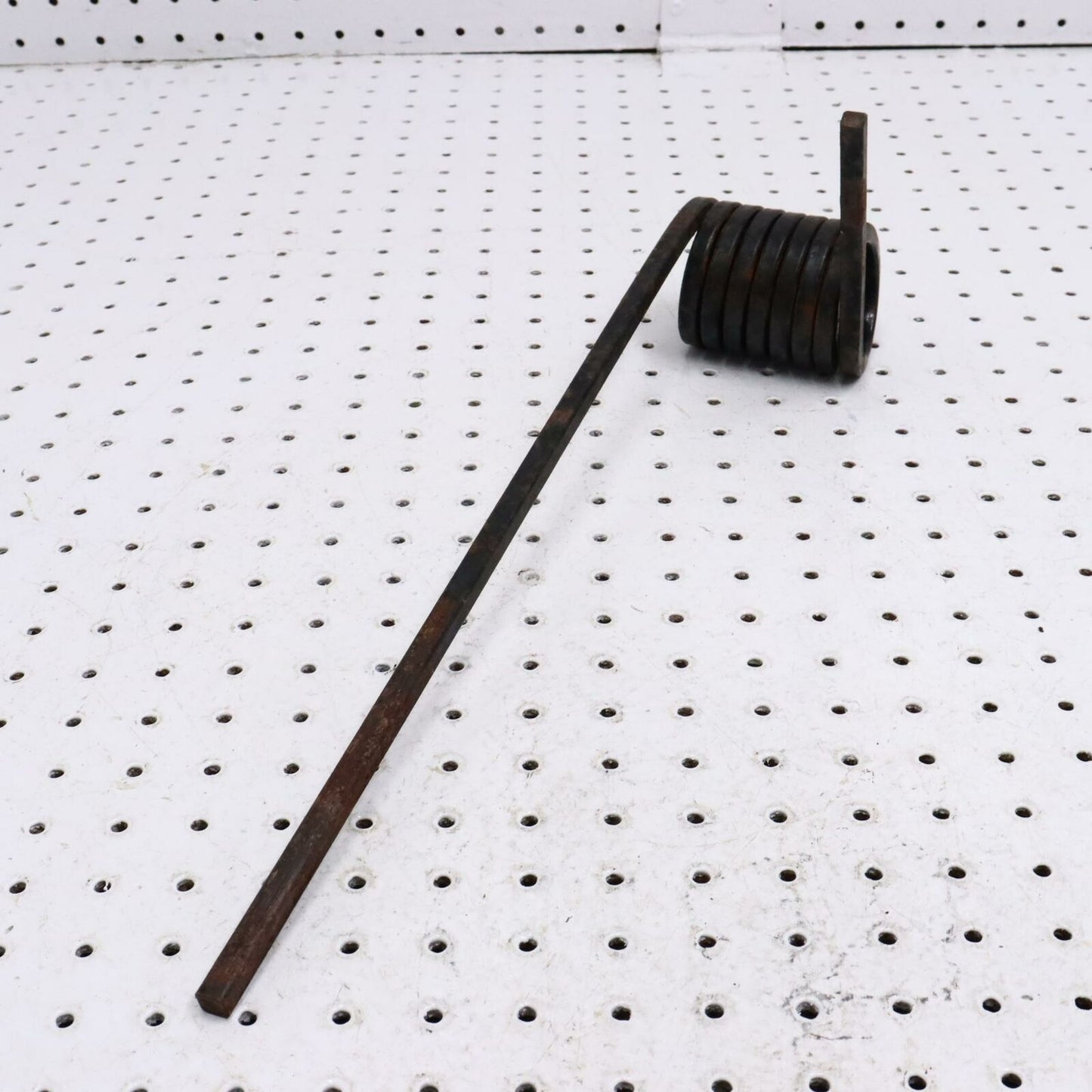 2006 POLARIS RMK 700 REAR SUSPENSION TORSION SPRING LH 7041629-067; 7041629-329