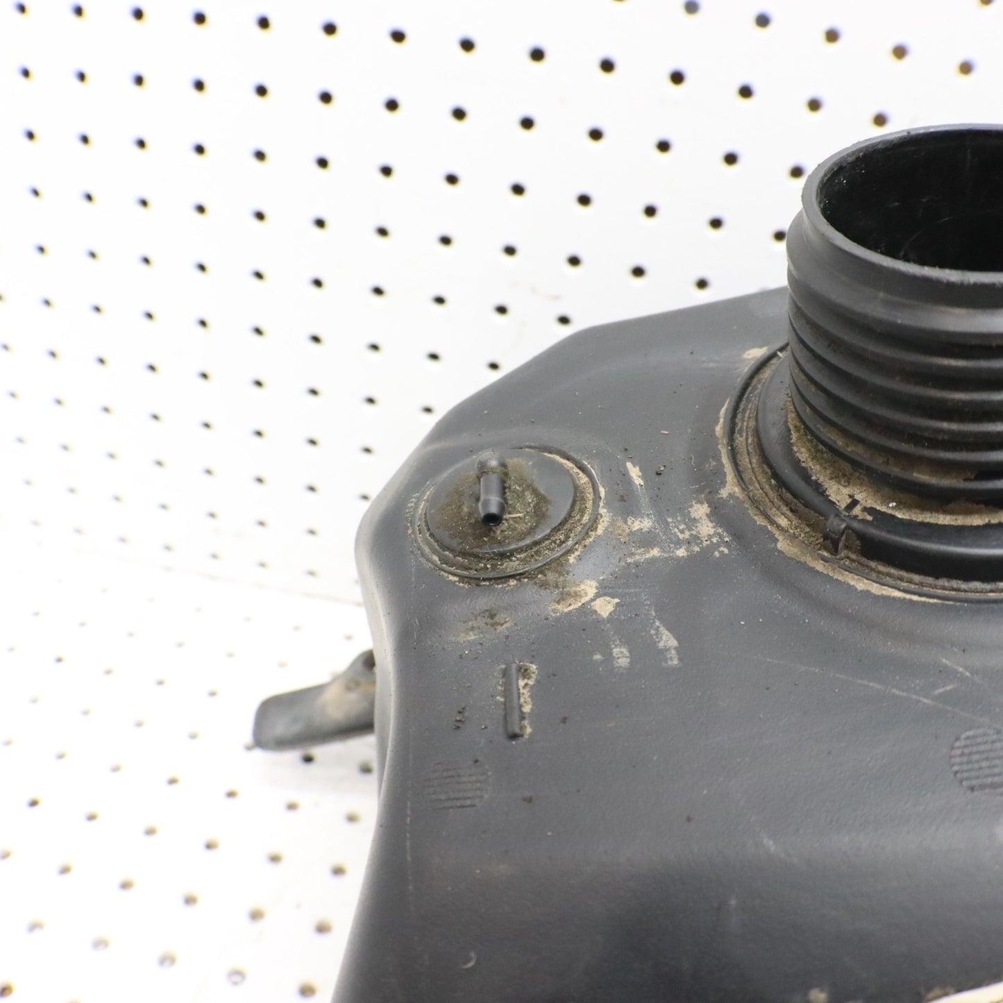 2008 Polaris Sportsman 800 Fuel Tank Gas Tank 2520502 2204719