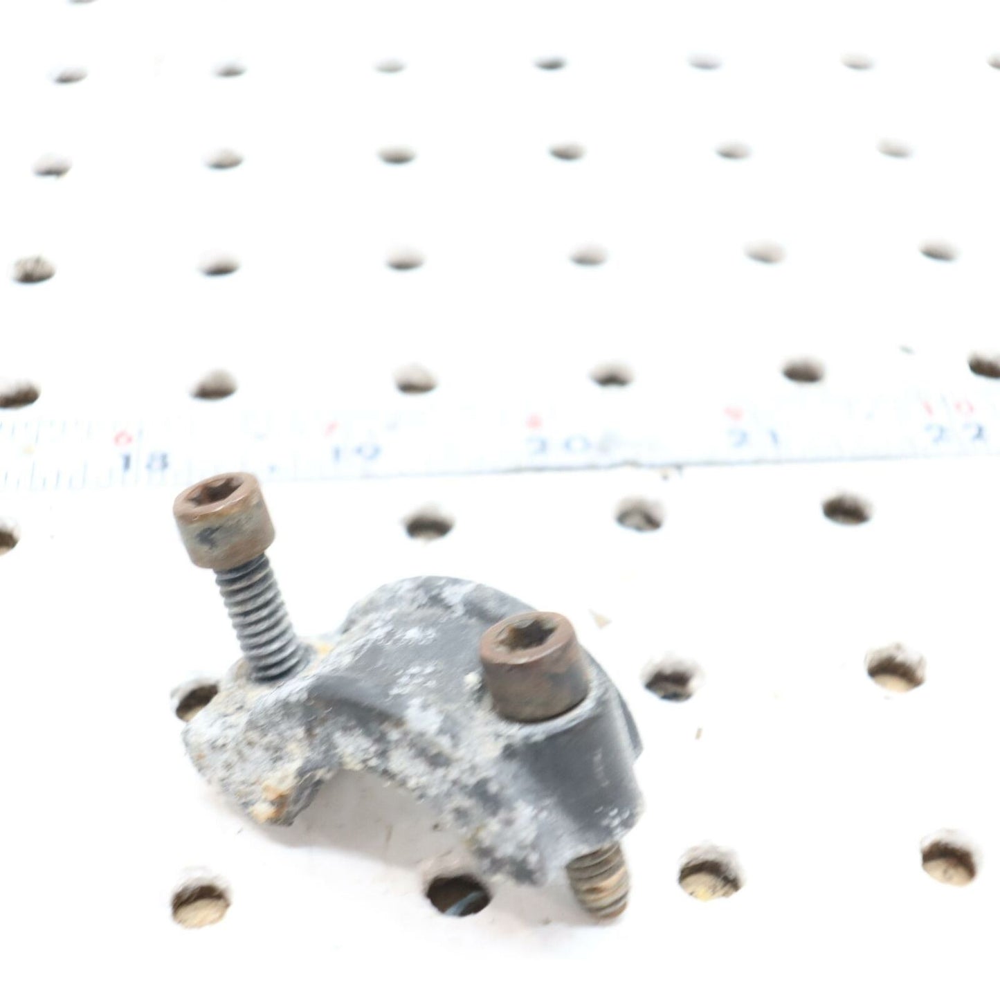 2001 POLARIS SPORTSMAN 400 MASTER CYLINDER CLAMP KIT 2201833