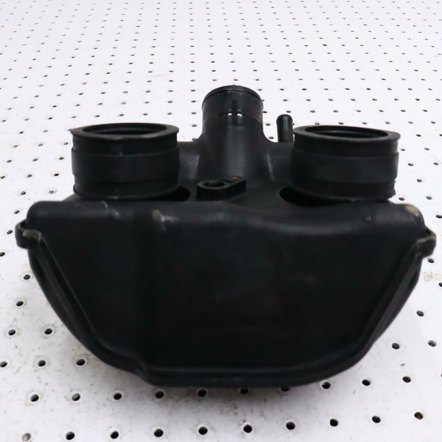 2006 POLARIS SWITCHBACK AIR CLEANER FILTER BOX AIRBOX 1203065; 1203798