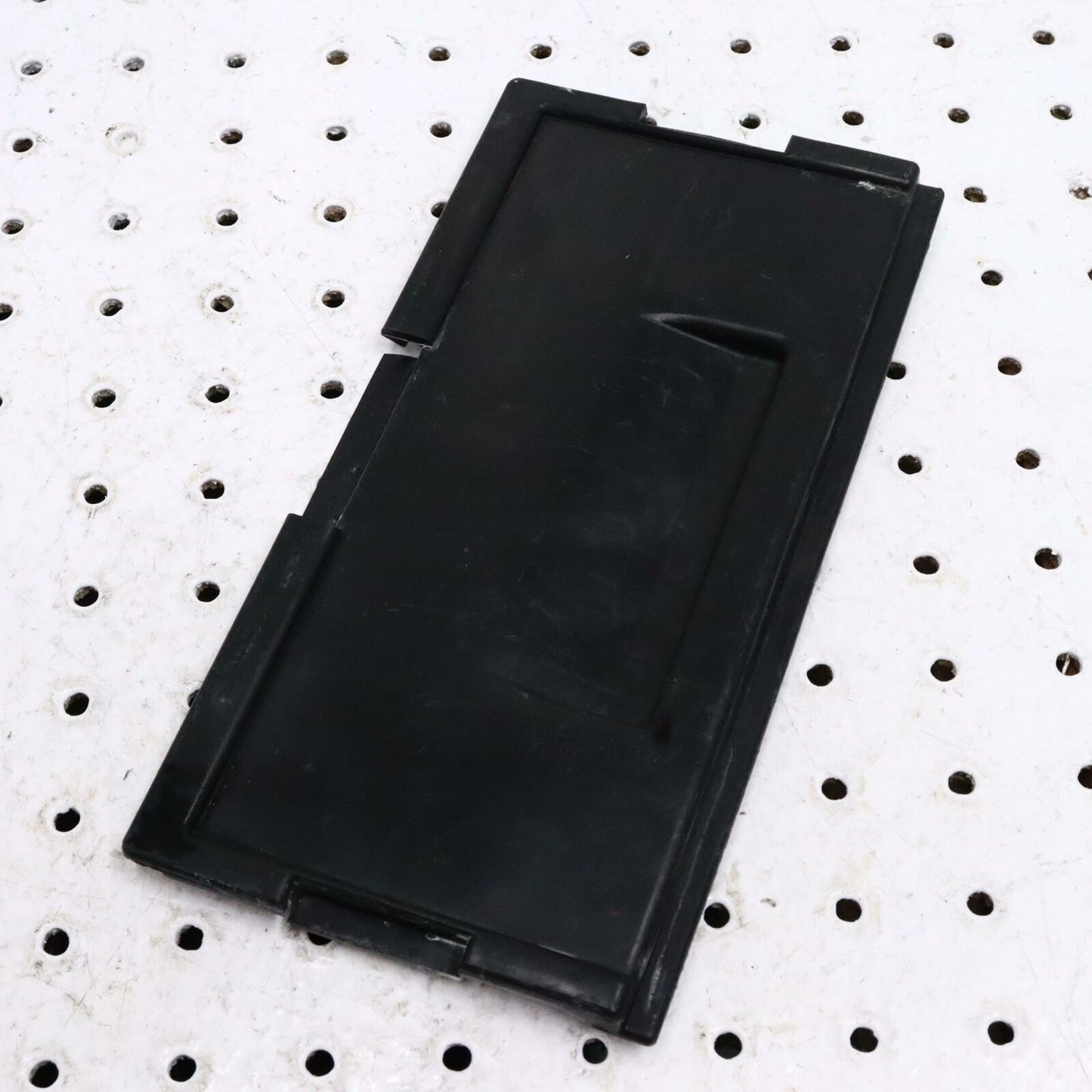 2006 POLARIS SWITCHBACK HEAD LIGHT ACCESS COVER 5433660