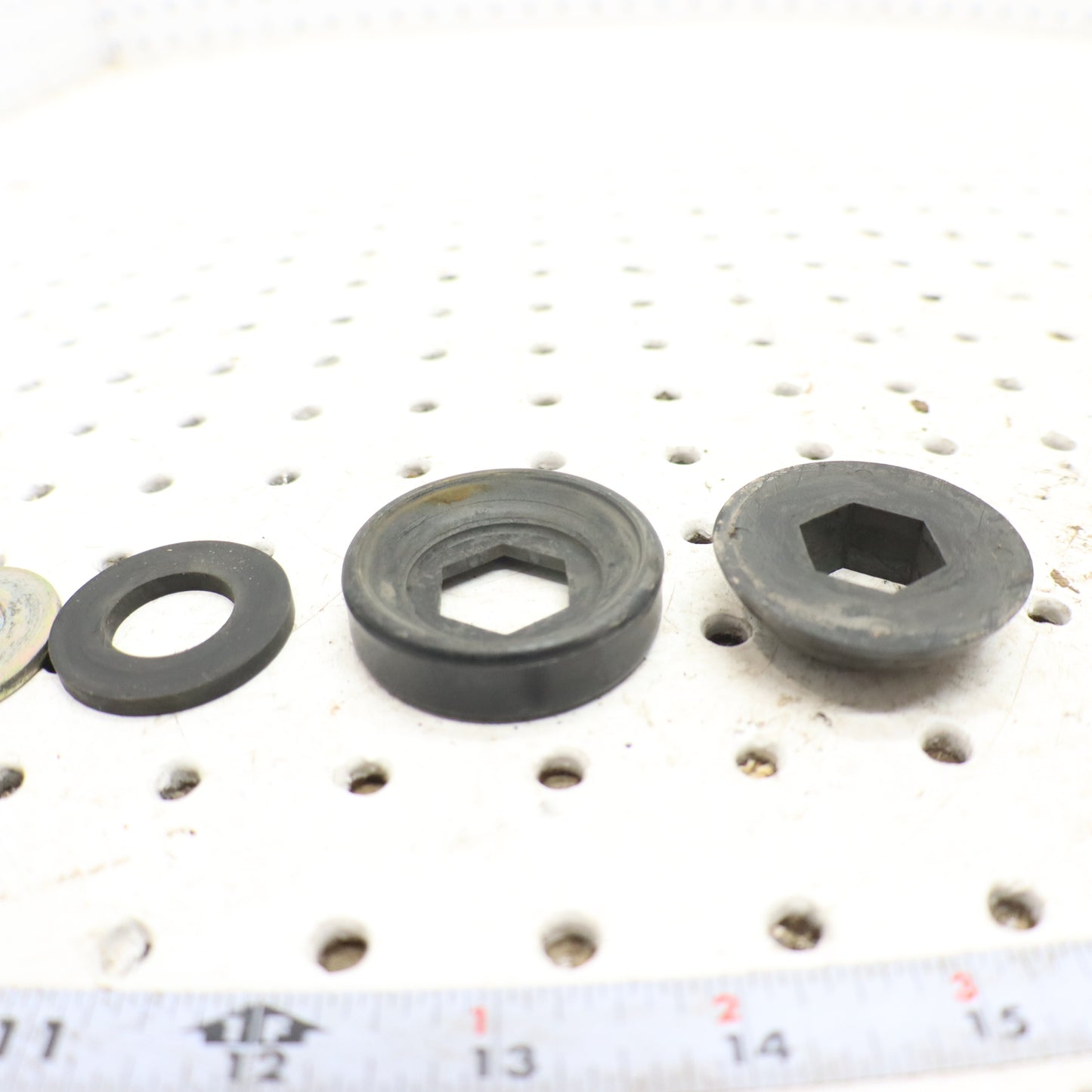 2014 Polaris Sportsman 570 STRUT MOUNT BALL PIVOT 5432871 5432872 5810291