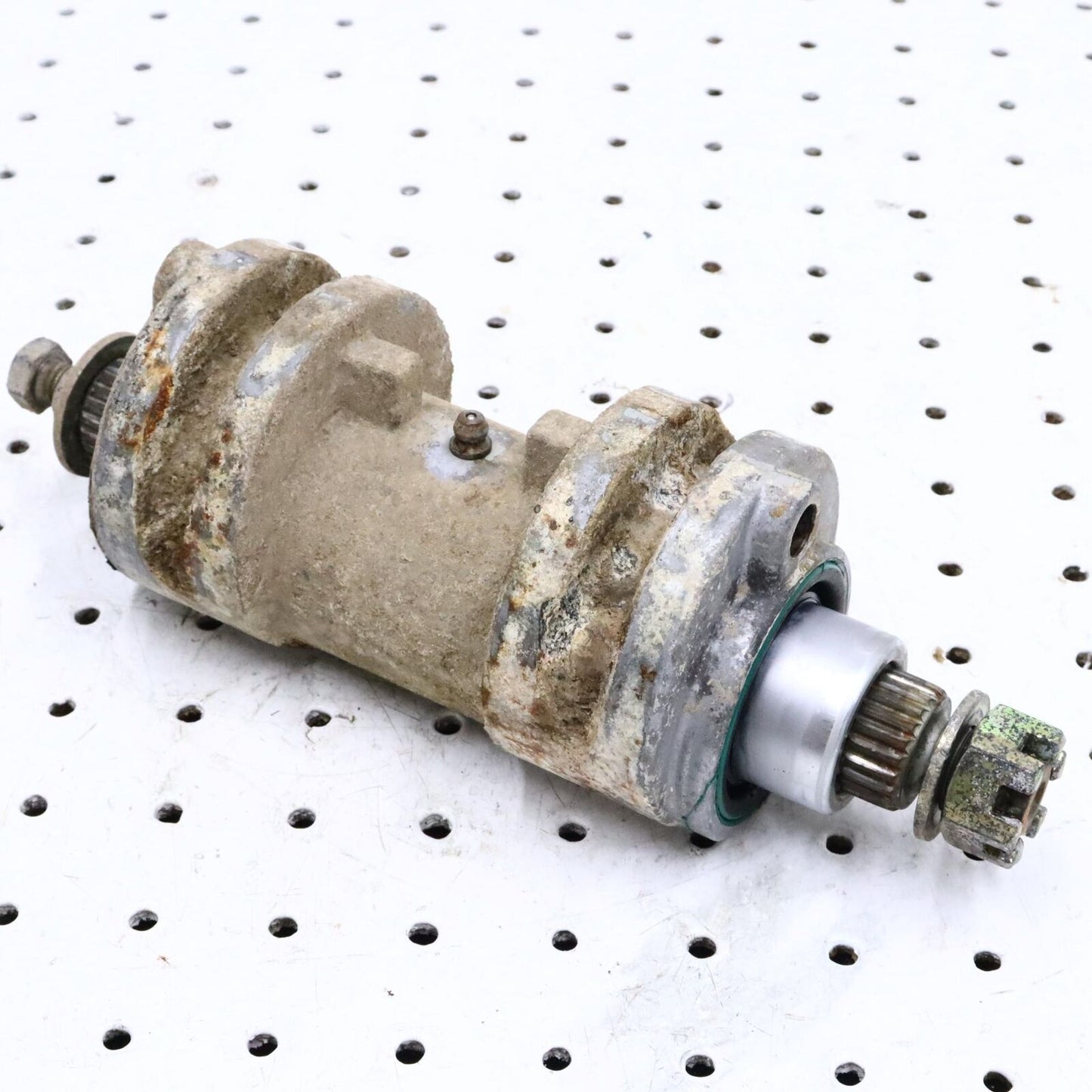 1998 POLARIS XPLORER 400L CENTER TIGHTENER BEARING HOUSING 1380136