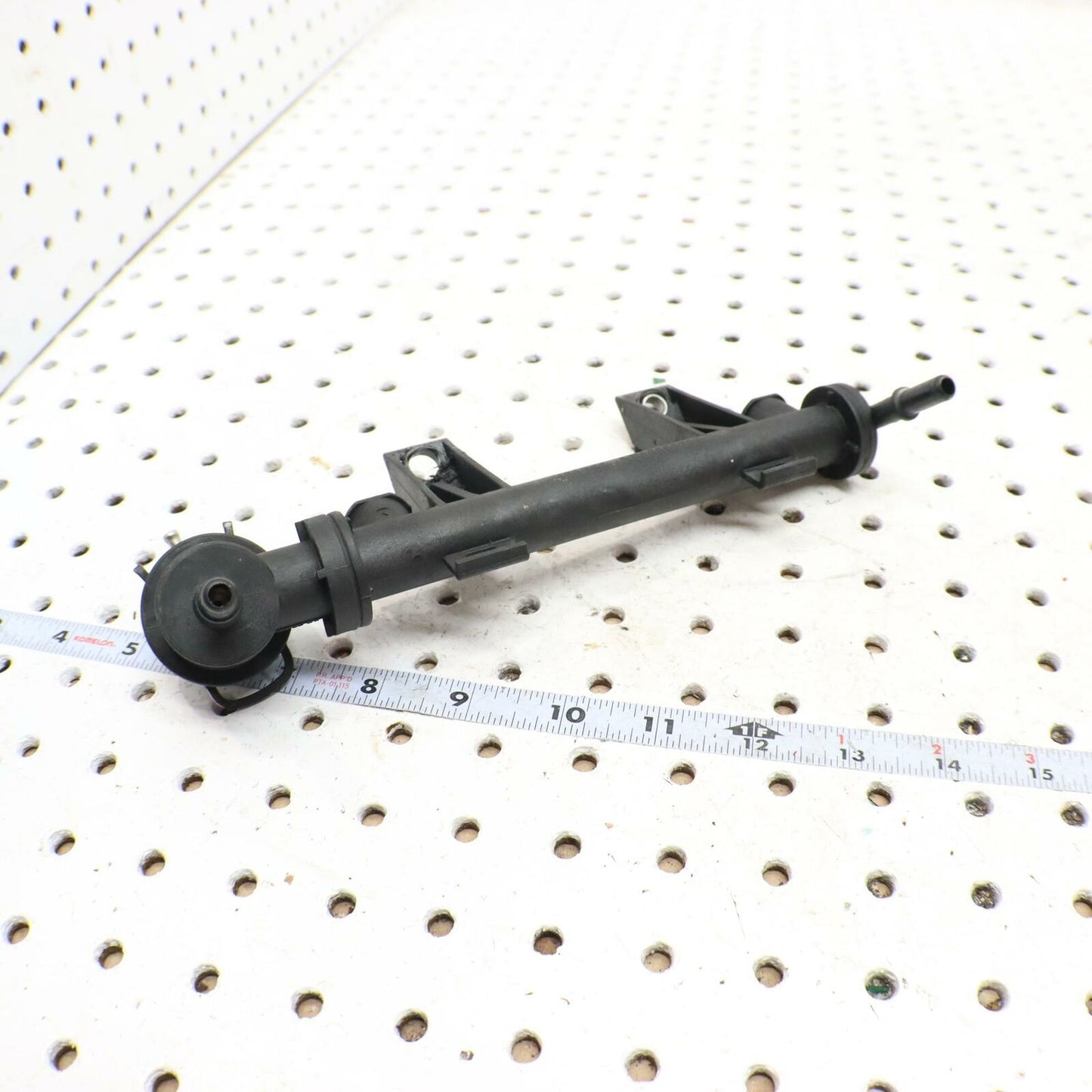 2006 POLARIS SWITCHBACK FUEL INJECTOR RAIL PRESSURE REGULATOR 0452969