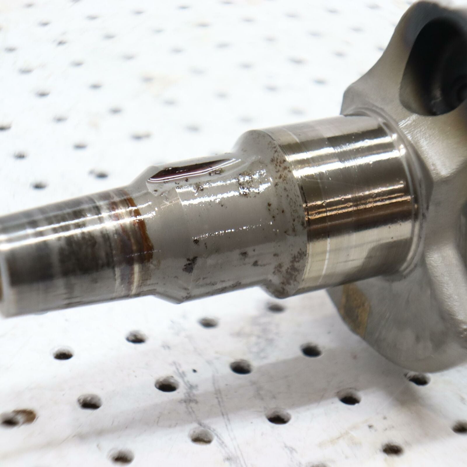 2006 POLARIS SWITCHBACK ENGINE MOTOR CRANKSHAFT CRANK SHAFT 0452929  CORE
