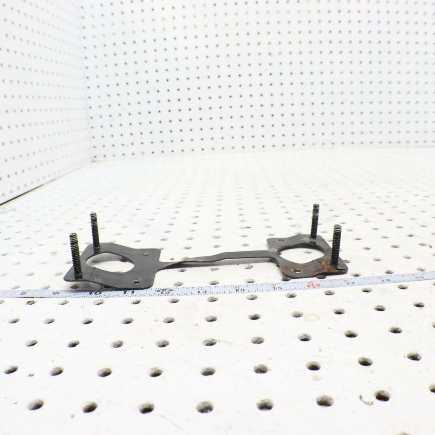2006 POLARIS SWITCHBACK ECU CDI ECM COMPUTER BRACKET MOUNT 1014702-067
