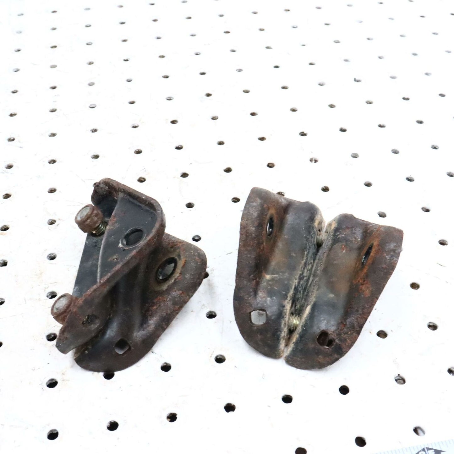 2003 ARCTIC CAT F7 FIRECAT 700 FRONT ARM MOUNT BRACKET 2604-159
