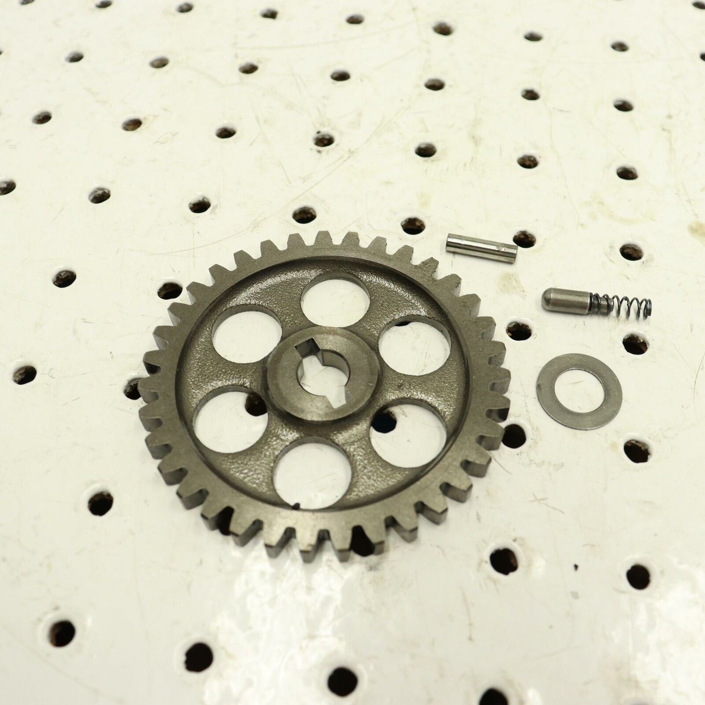 2003 SUZUKI SAVAGE 650 GEAR OIL PUMP GEAR 16331-24B00