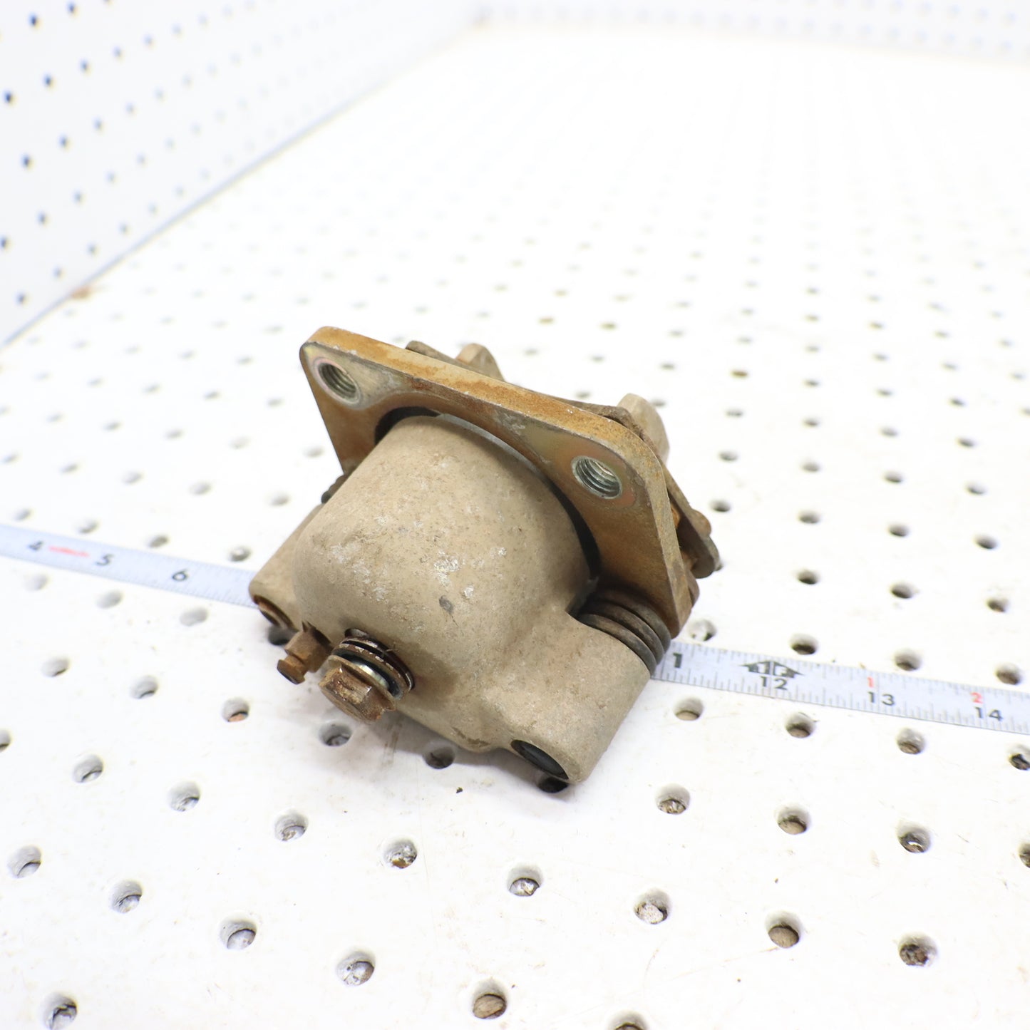 2013 Polaris Ranger Xp 900 Brake Caliper Rear LEFT 1911373