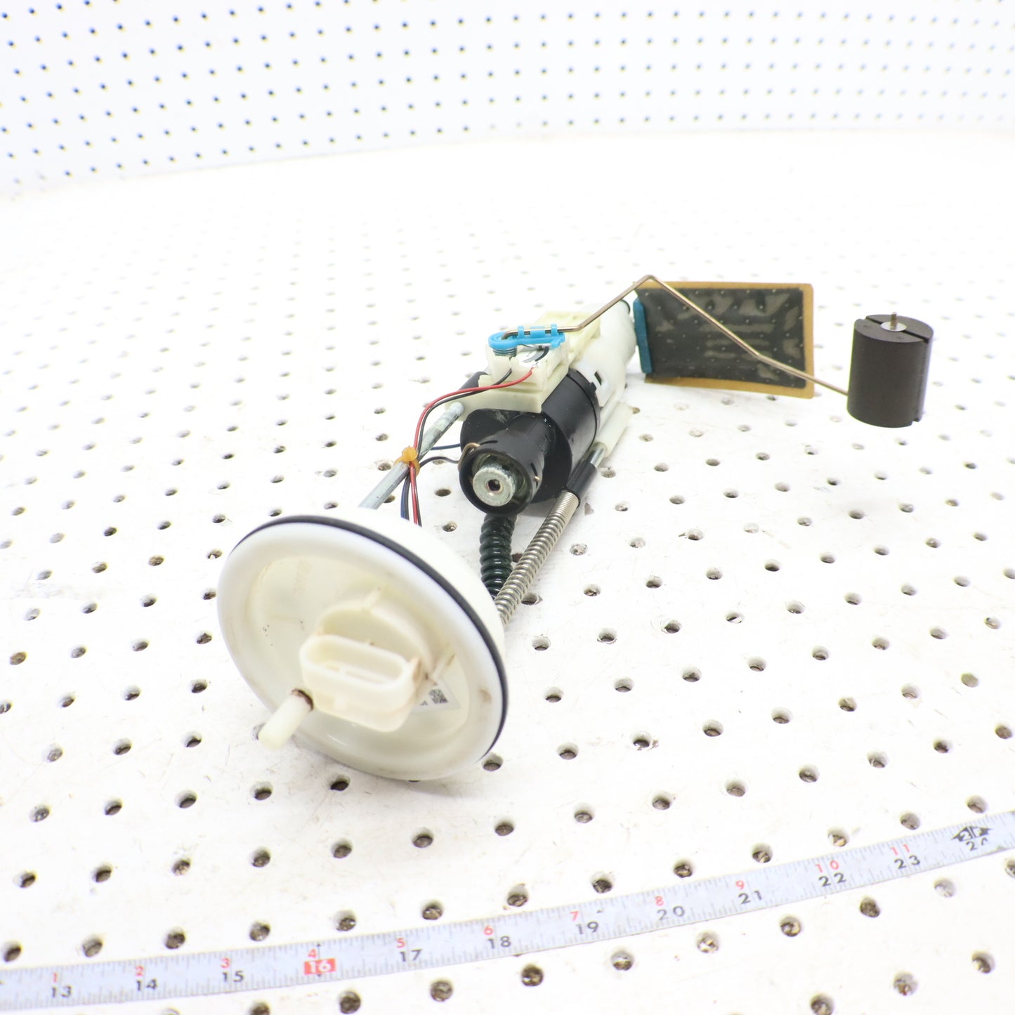 2013 Polaris Ranger Xp 900 Fuel Pump 2521307 2204852 2521196
