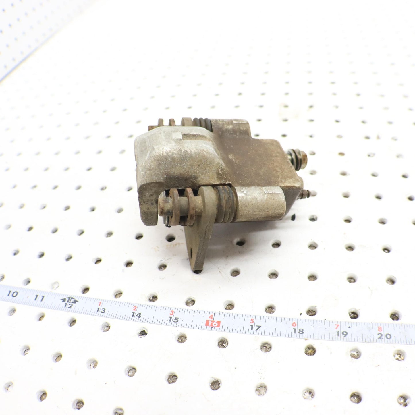 2016 POLARIS SPORTSMAN 570 BRAKE CALIPER REAR 1911415