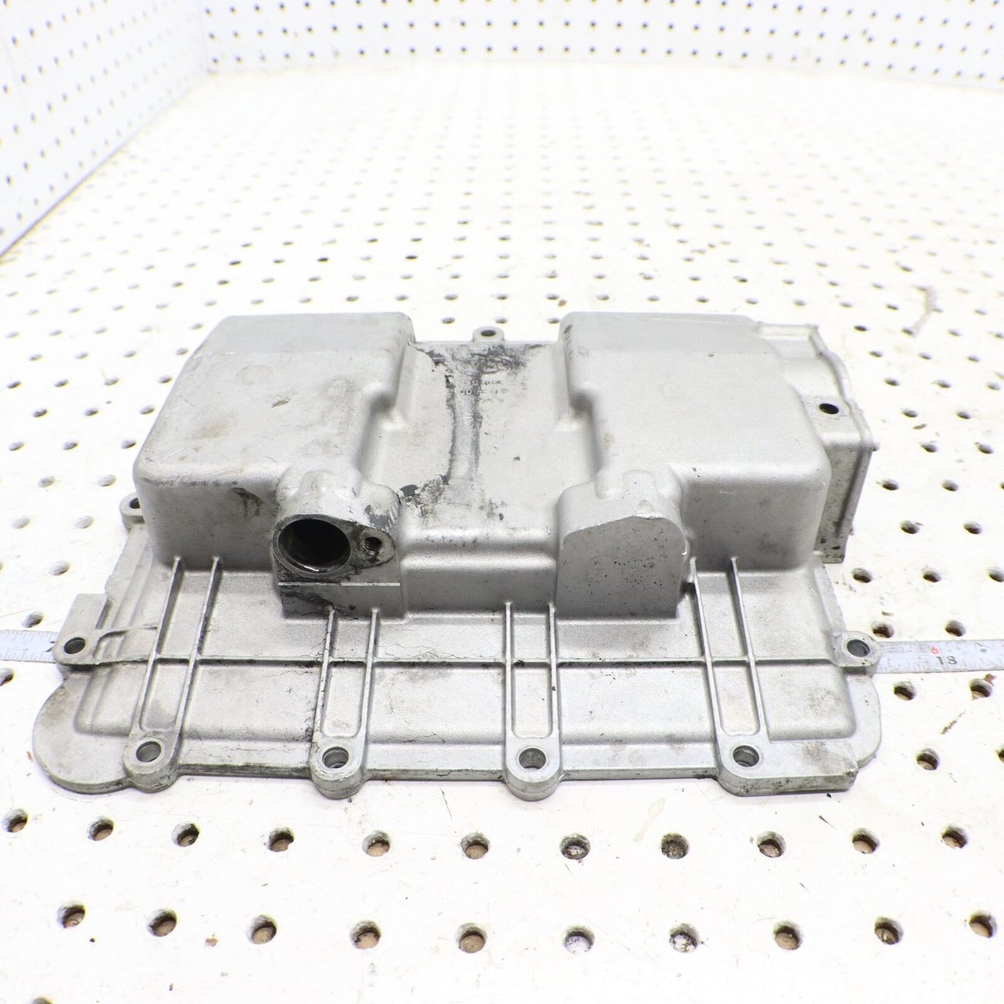 2008 POLARIS SWITCHBACK TURBO ENGINE MOTOR BOTTOM OIL PAN COVER 0452985