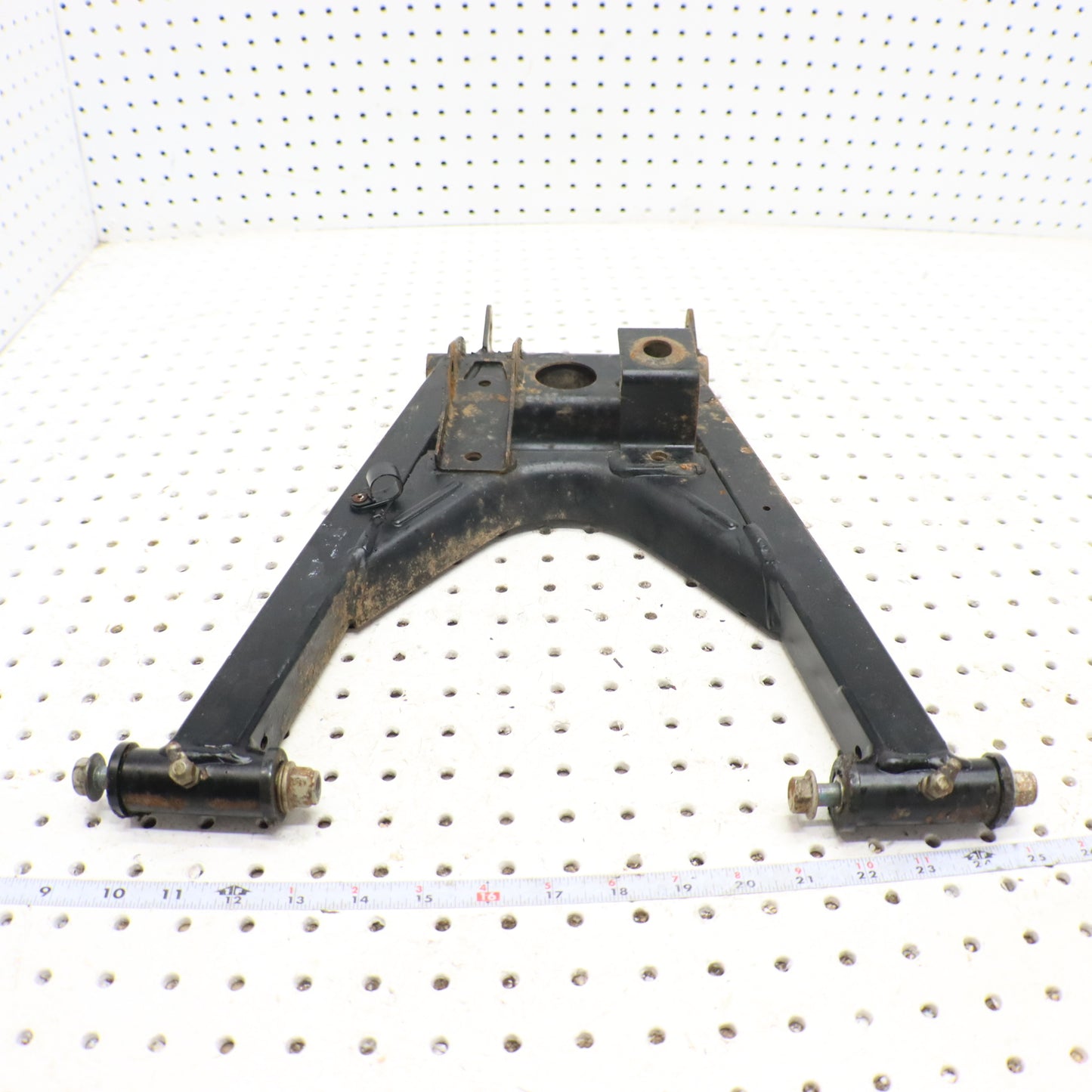 2013 Polaris Ranger Xp 900 Lower Left Rear Control A Arm 1018460-458