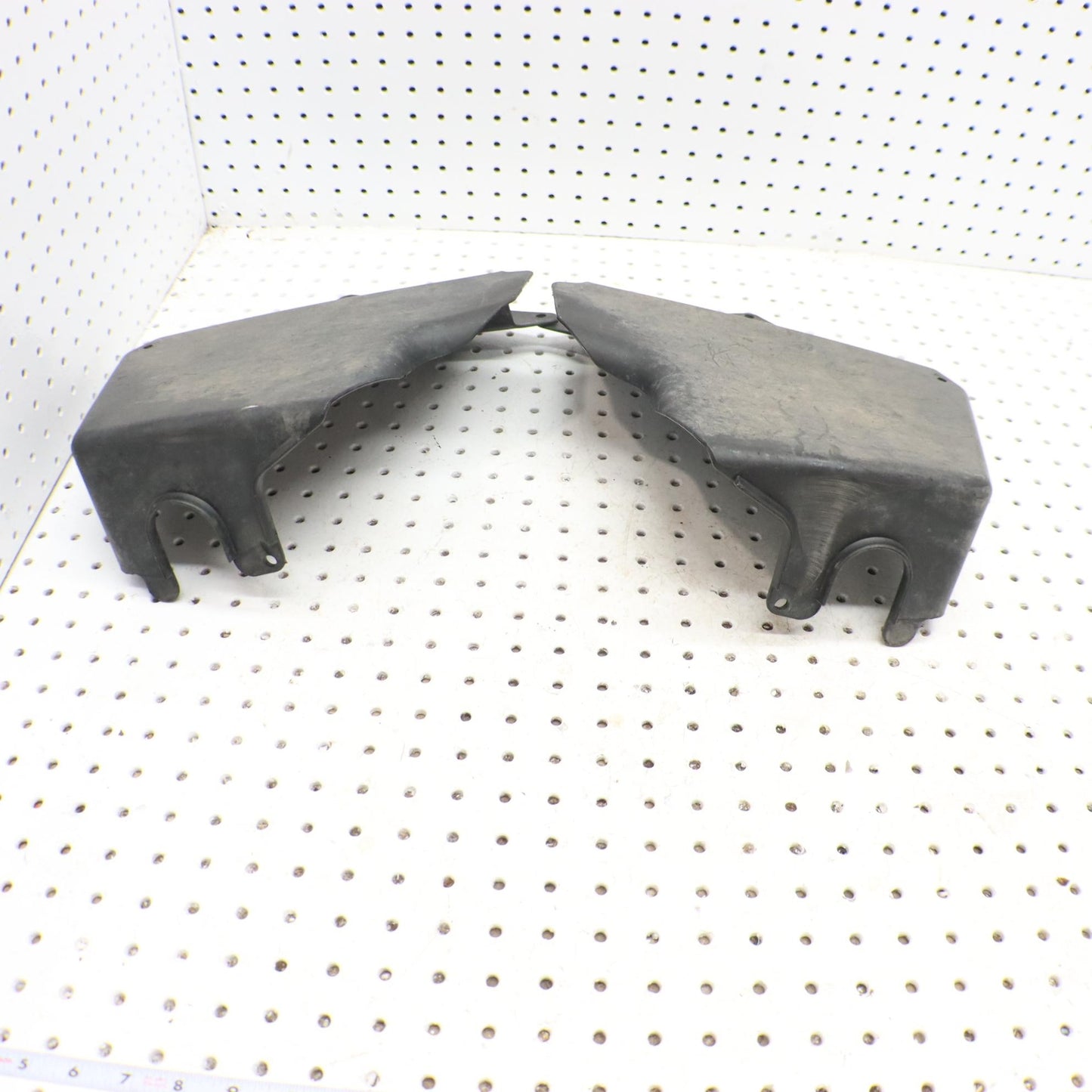 2014 Polaris Sportsman 570 INNER FENDER RAD, SHIELD L & R 5438689 5438690