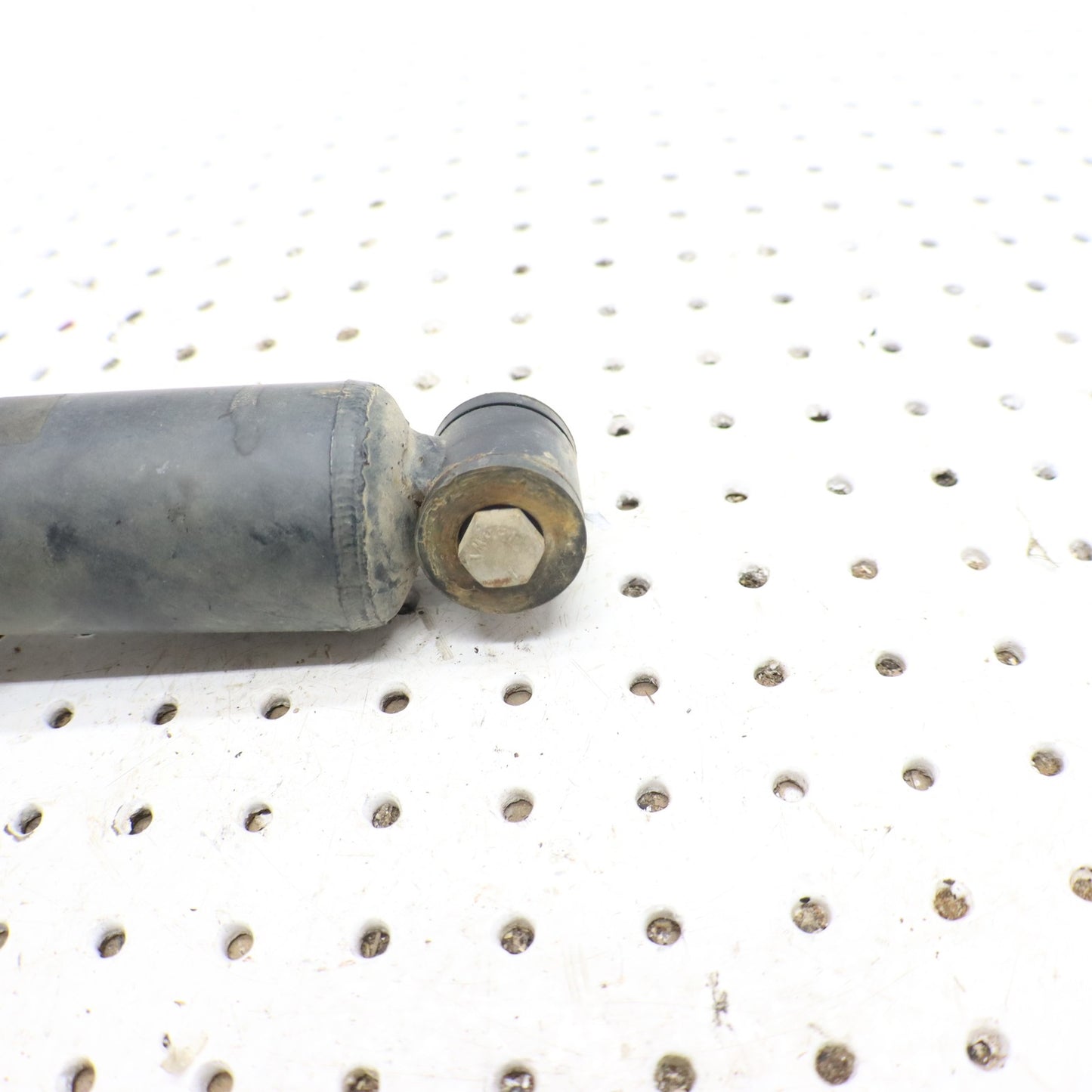 2016 Polaris Sportsman Sp 570 Rear Shock 7043100, 1543682