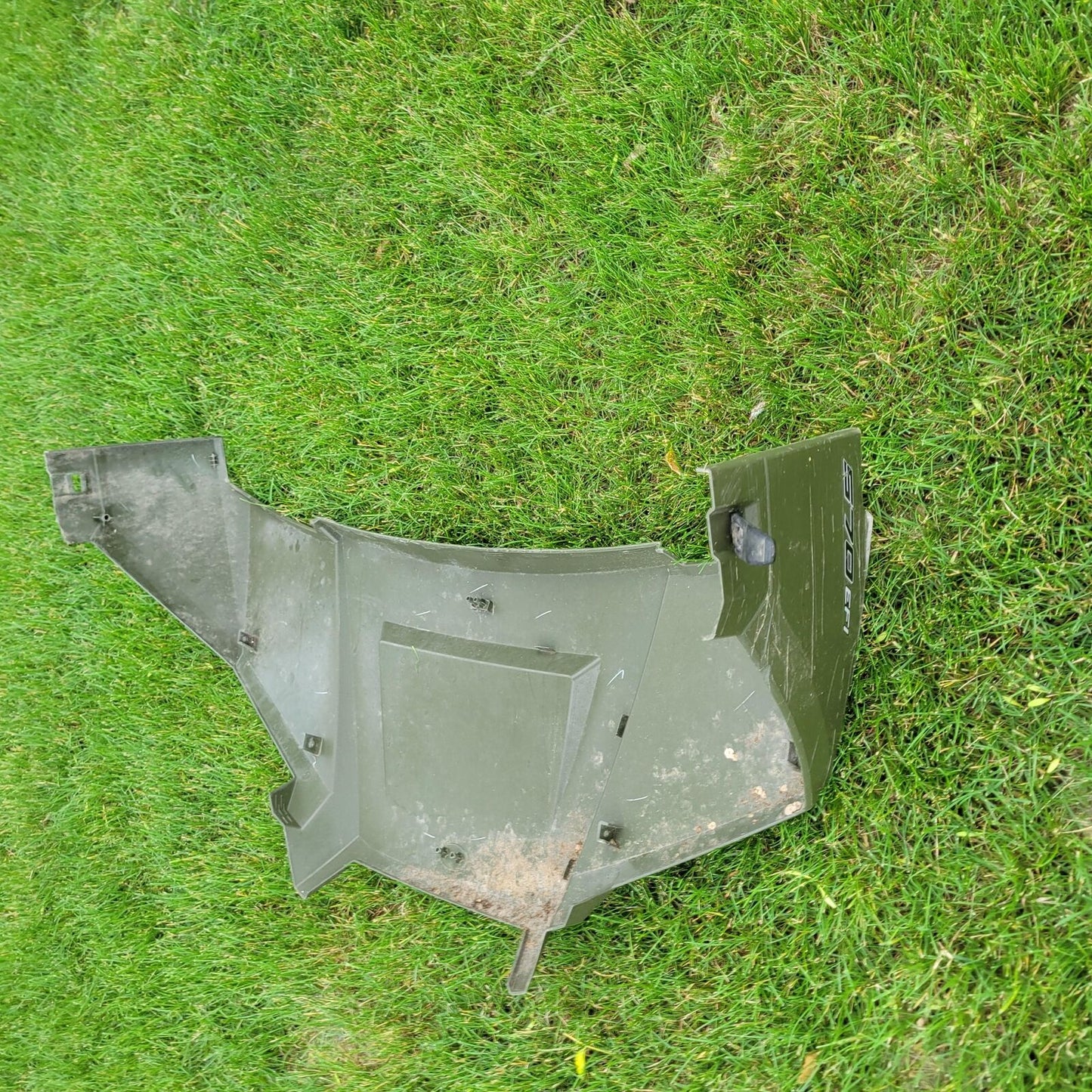 2015 POLARIS RANGER 570 HOOD PANEL COVER 5451006-498 CRACKED