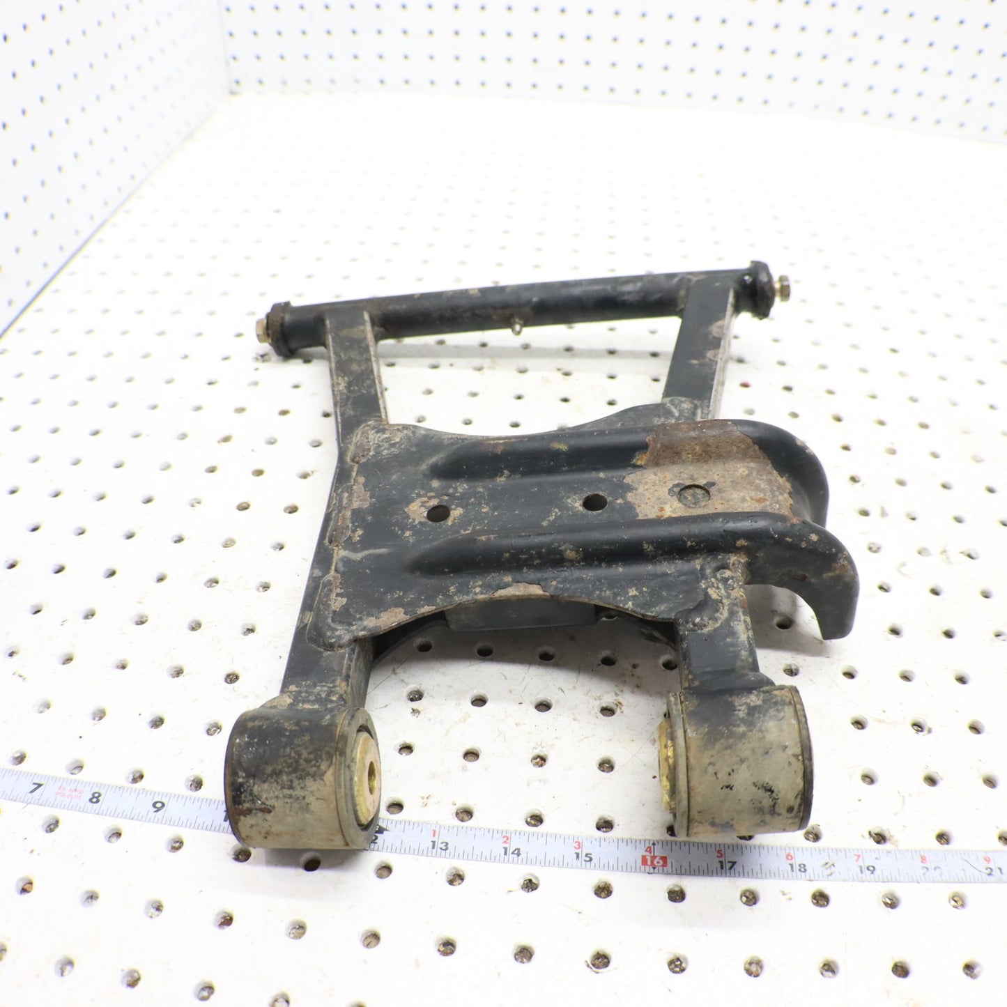 2016 Polaris Sportsman Sp 570 Lower Left Rear Control A Arm 1015888-067