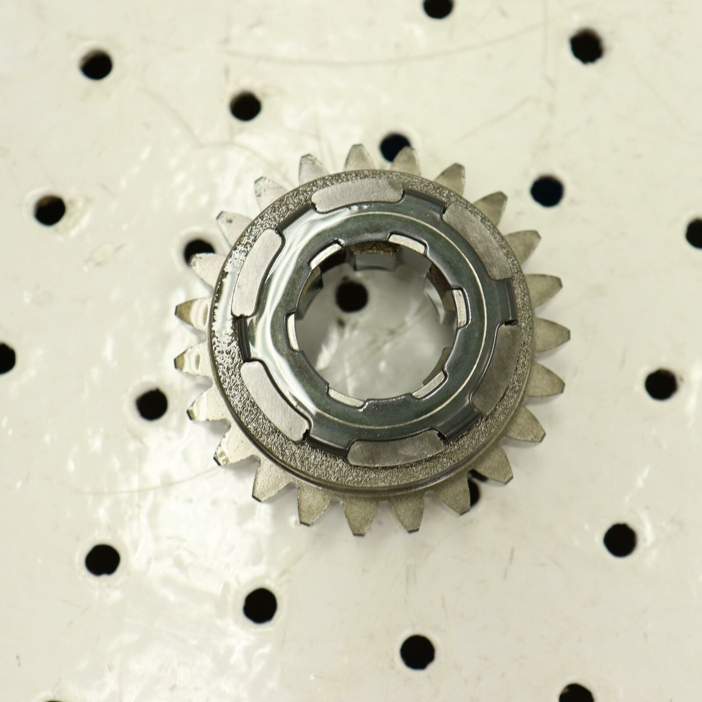 2003 SUZUKI SAVAGE 650 TRANSMISSION TRANNY GEAR 5TH DRIVEN 24351-24B13