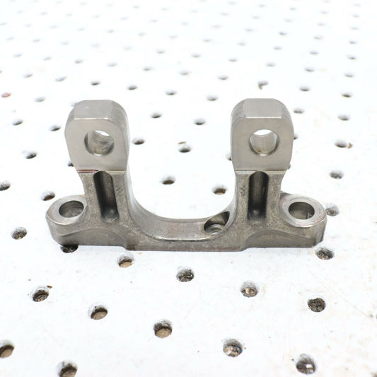 2006 POLARIS SWITCHBACK ROCKER ARM SUPPORT ROCKER ARM 0451855