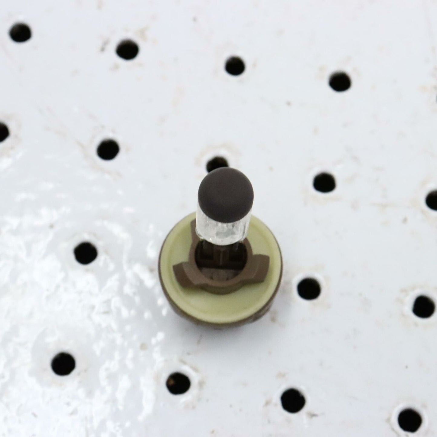 2006 ARCTIC CAT CROSSFIRE 700 LIGHT BULB 0609-693